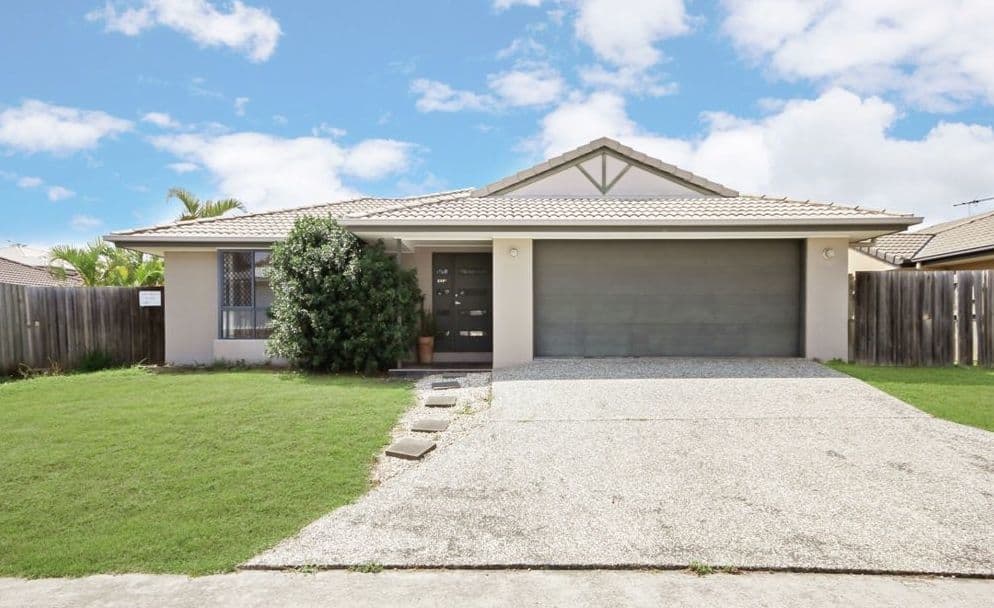 236D Preston Road, Wynnum West, Wynnum West — photo 1 of 5