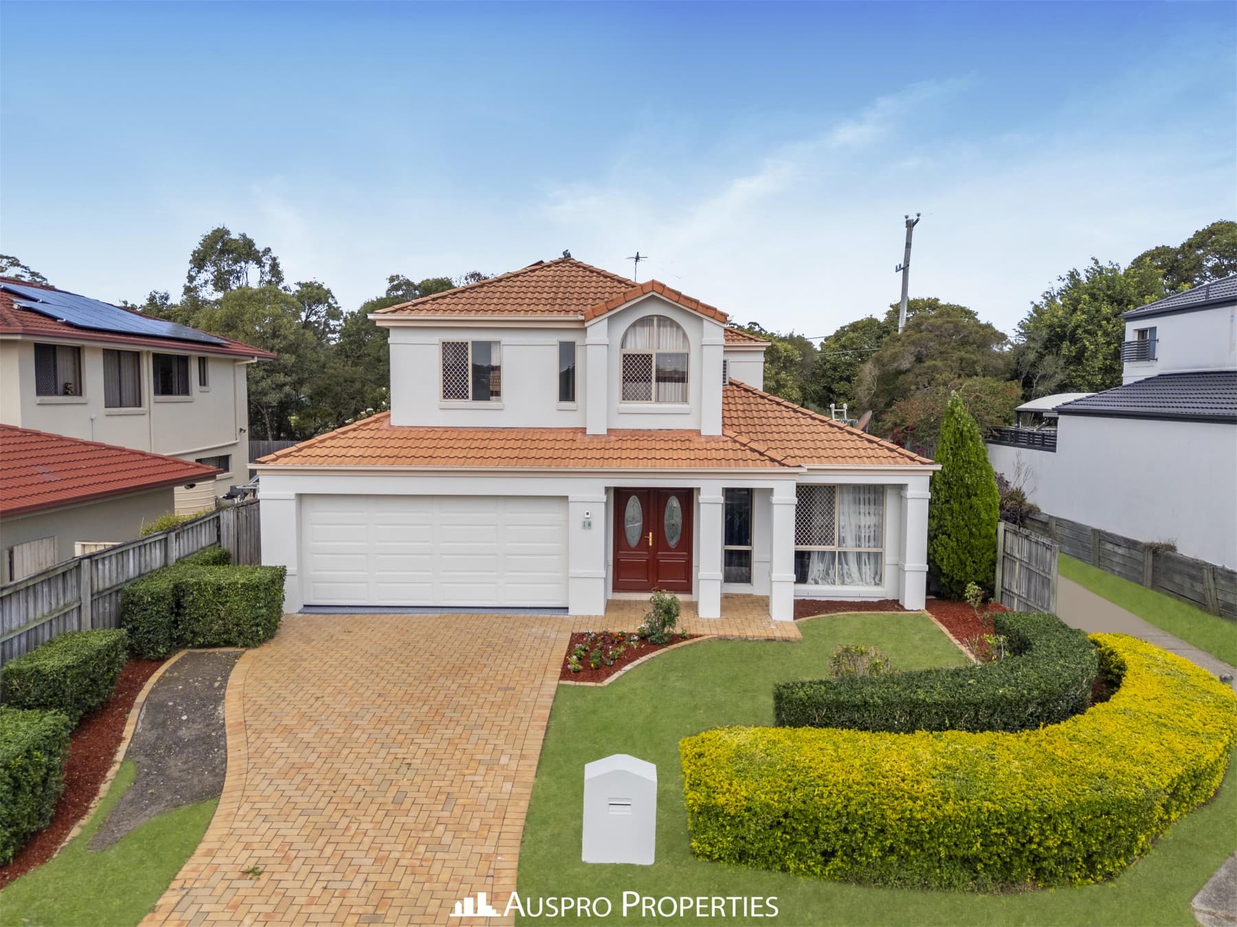 18 Vaucluse Place, Mansfield, Mansfield — photo 1 of 5
