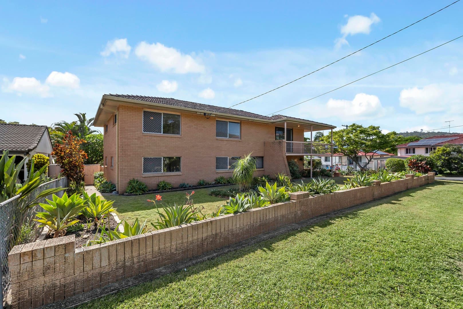 42 Nagle Street, Upper Mount Gravatt, Upper Mount Gravatt — photo 1 of 5