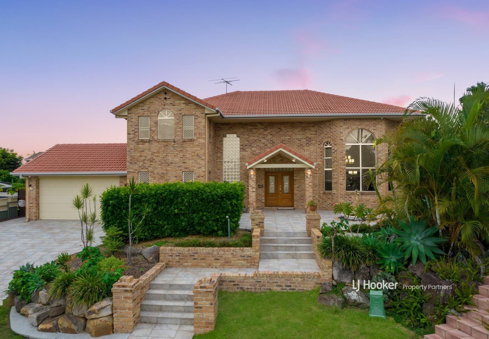12 Totten Close, Eight Mile Plains, Eight Mile Plains — photo 1 of 5