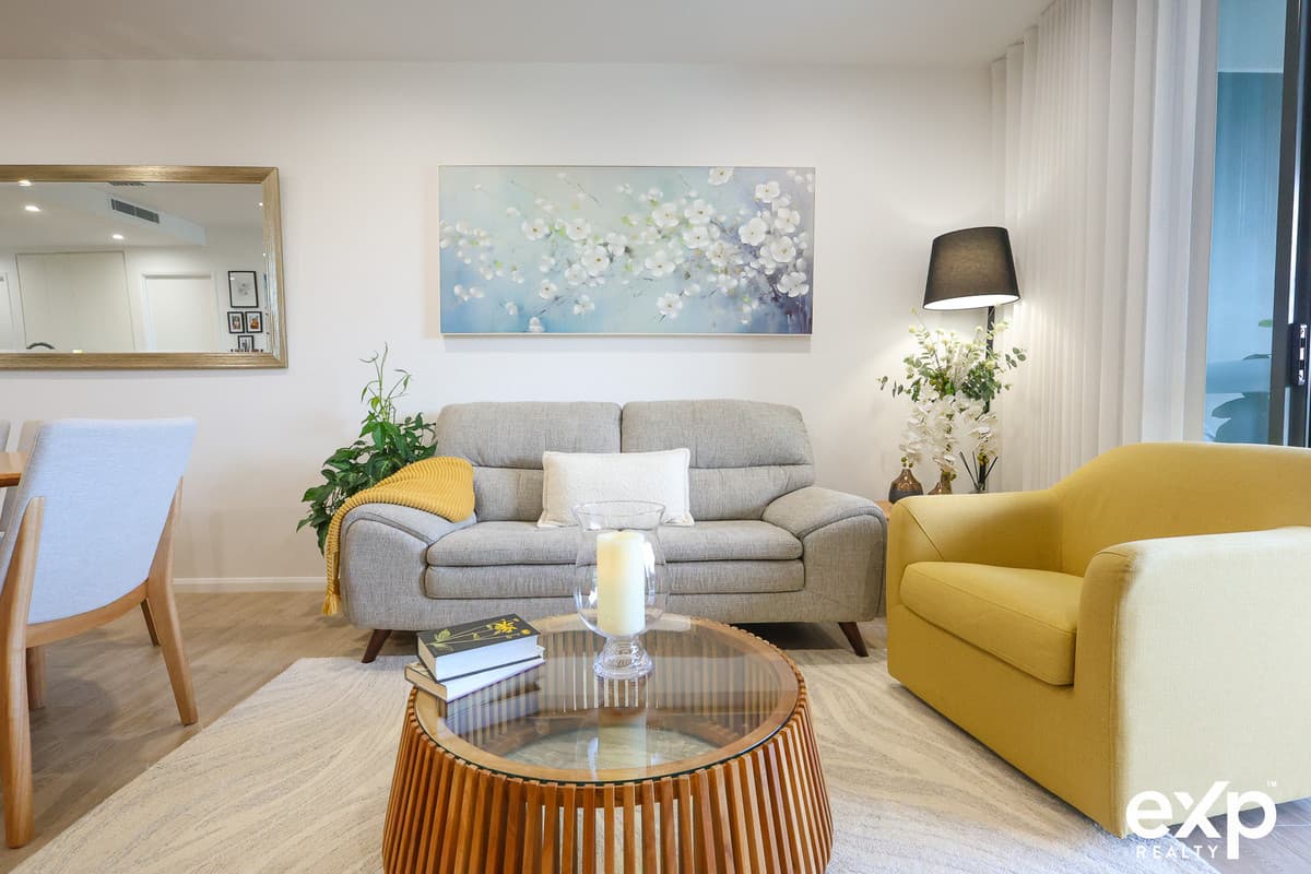 5313 Harbourview Drive, Hope Island - Image 1