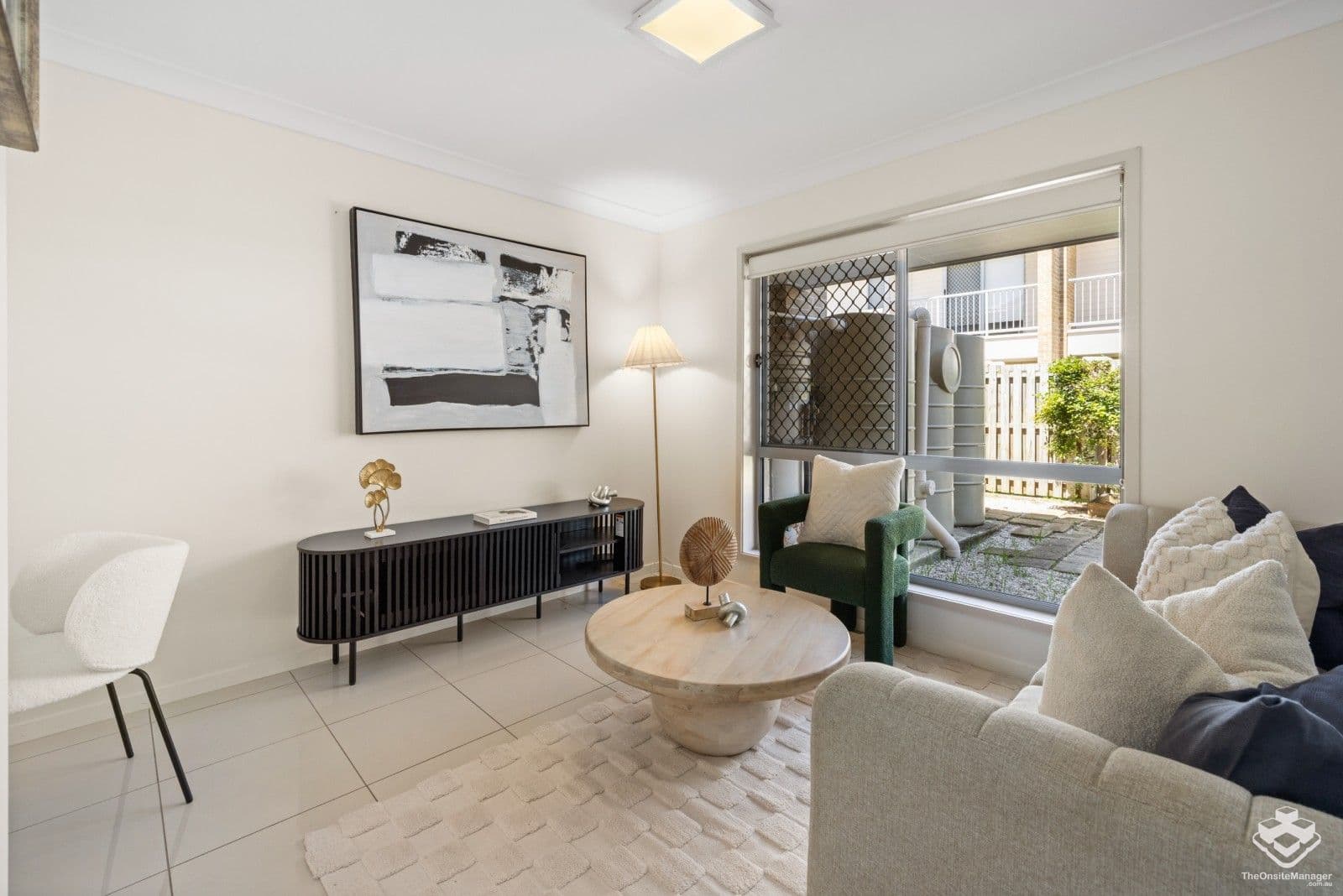 3/12 Joyce Street, Coopers Plains — photo 1 of 5