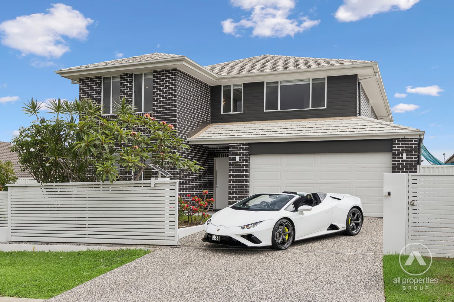 29 Marcus Drive, Regents Park, Regents Park — photo 1 of 5