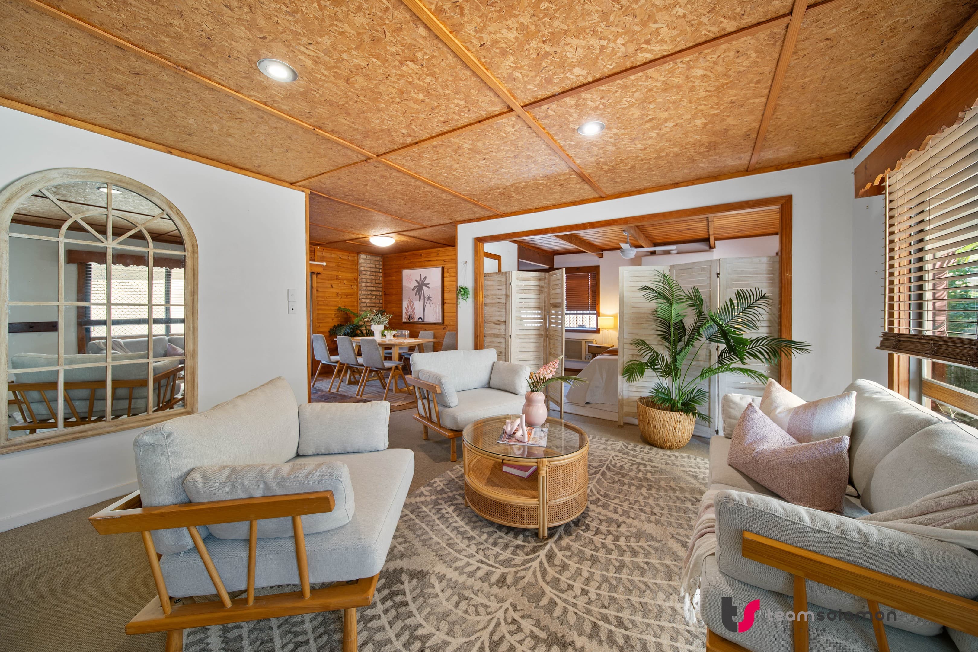 10 Carinya Street, Cleveland - Image 1