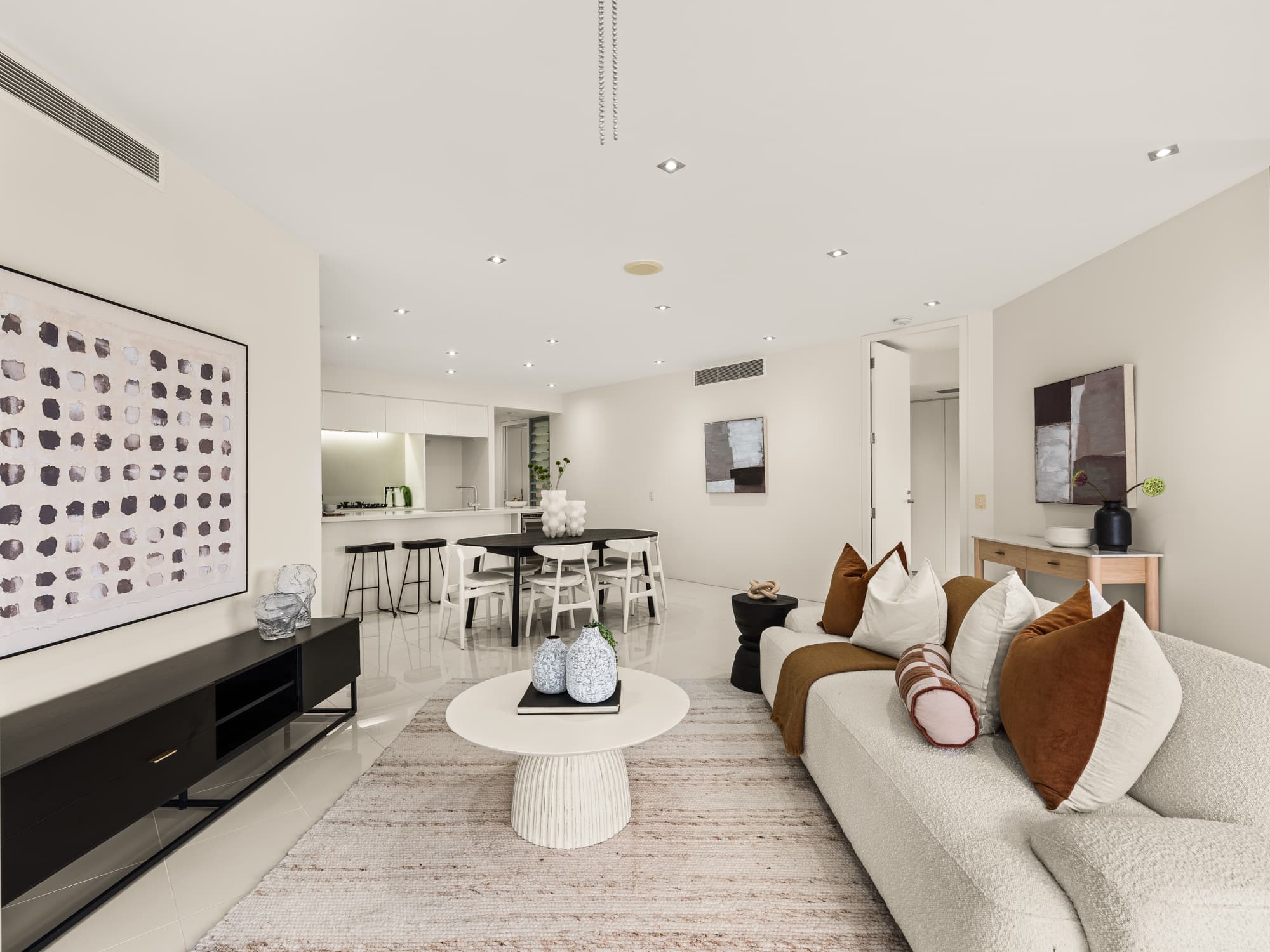 1609/45 Duncan Street, West End, West End — photo 1 of 5