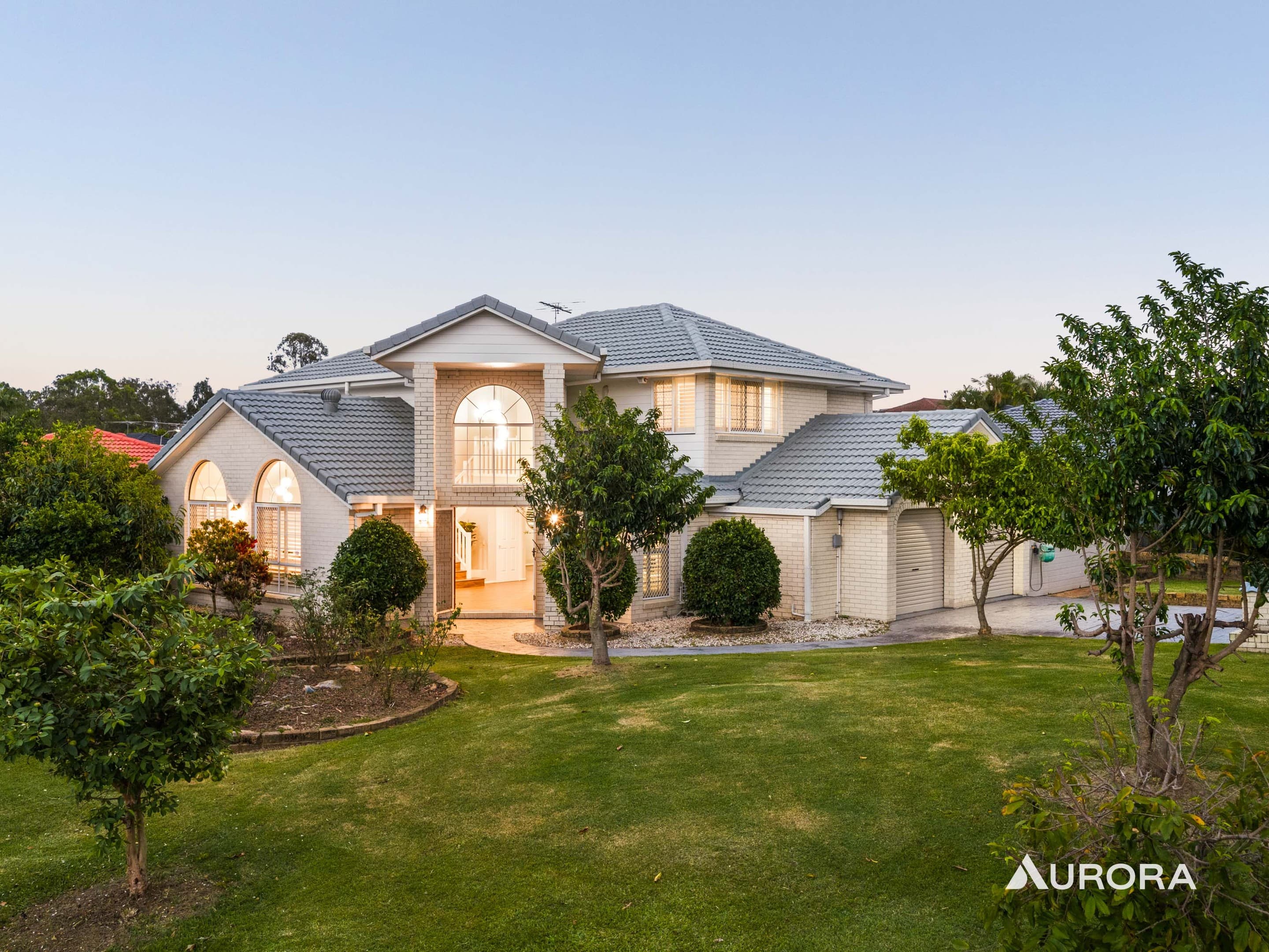 10 Gulubia Place, Calamvale, Calamvale — photo 1 of 5