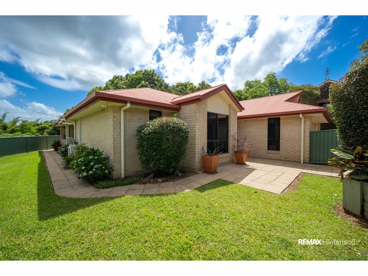 10 Cedar Grove Court, Maleny, Maleny — photo 1 of 5