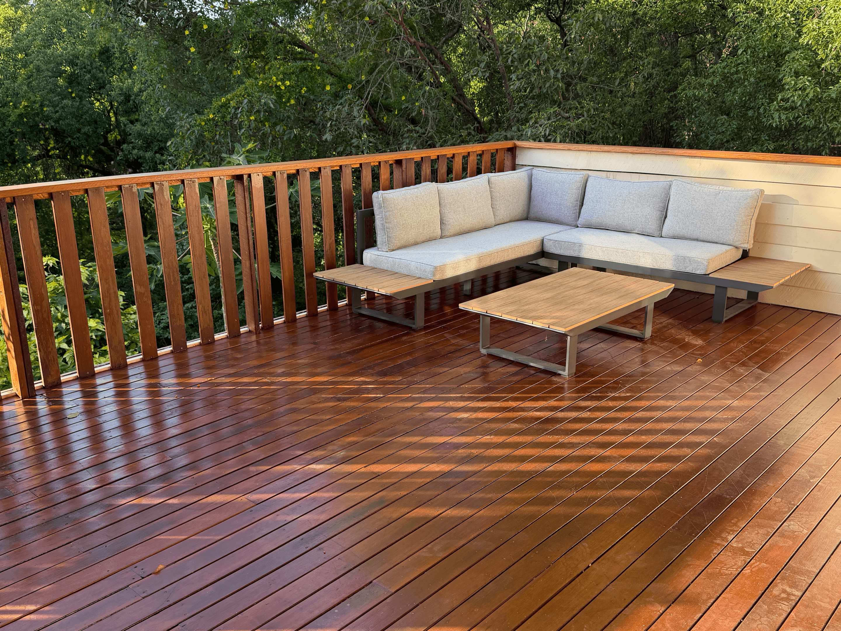 8 Isles Road, Indooroopilly - Image 1