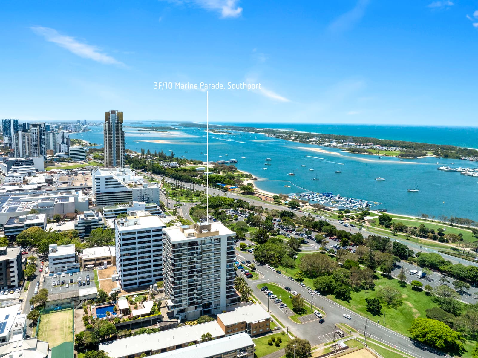 3f/10 Marine Parade, Southport, Southport — photo 1 of 5
