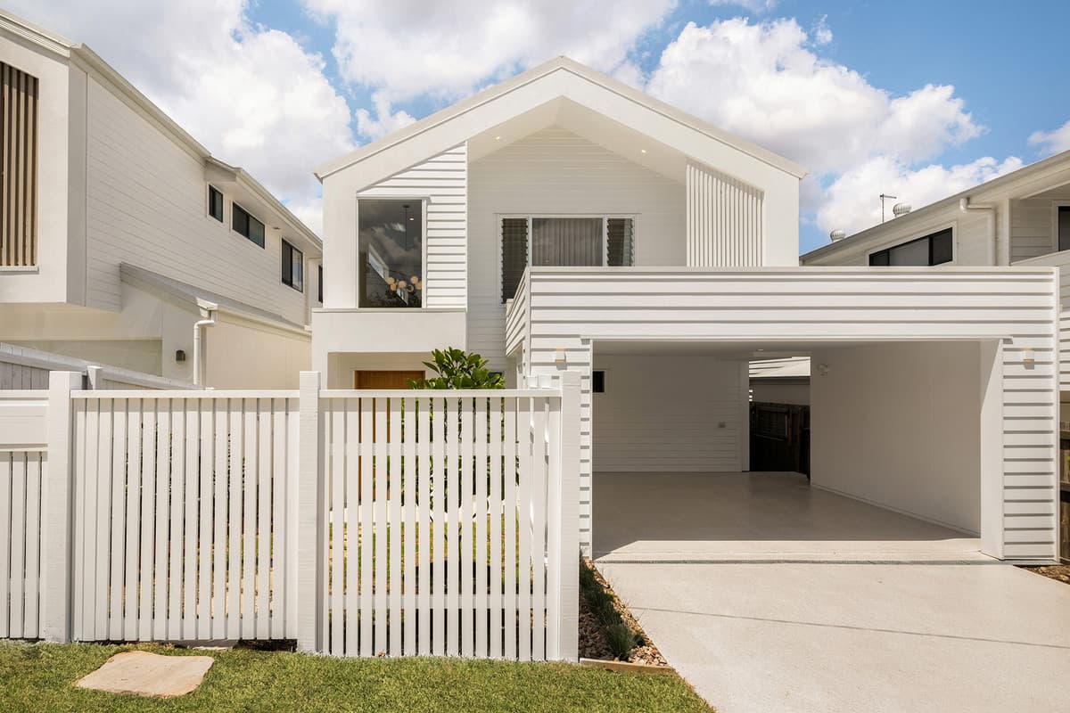 5 Embie Street, Holland Park West, Holland Park West — photo 1 of 5