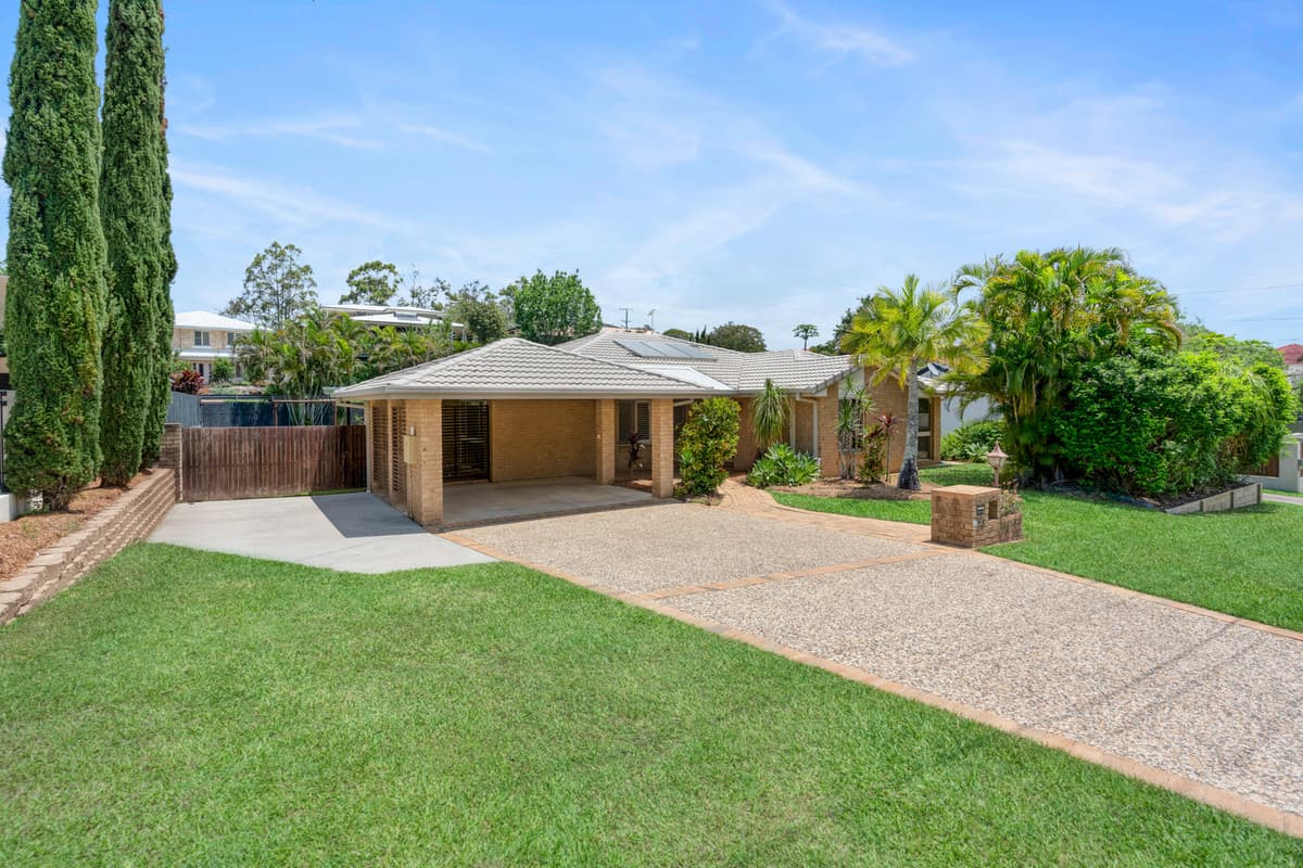 44 Ashley Road, Chermside West, Chermside West — photo 1 of 5