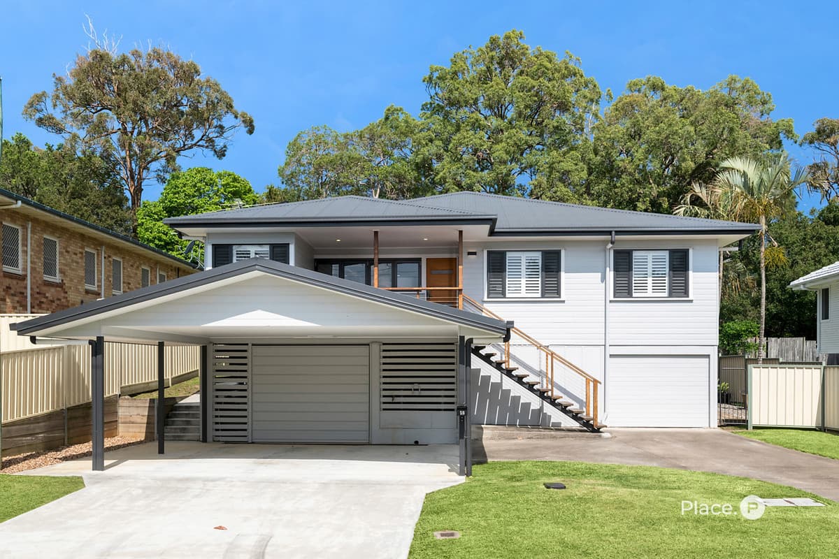 18 Narela Street, Cannon Hill, Cannon Hill — photo 1 of 5