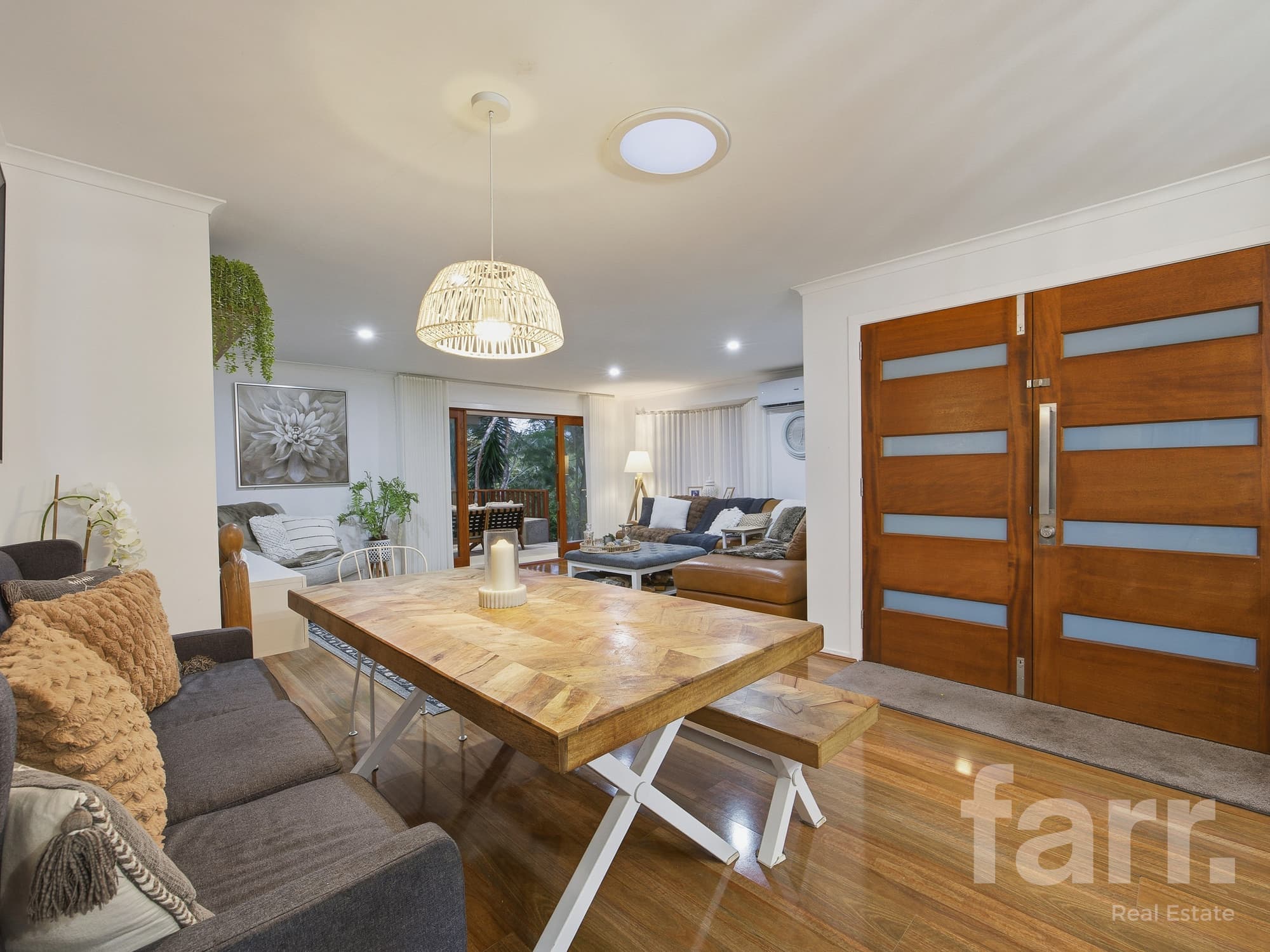 1 Labrador Court, Shailer Park, Shailer Park — photo 1 of 5