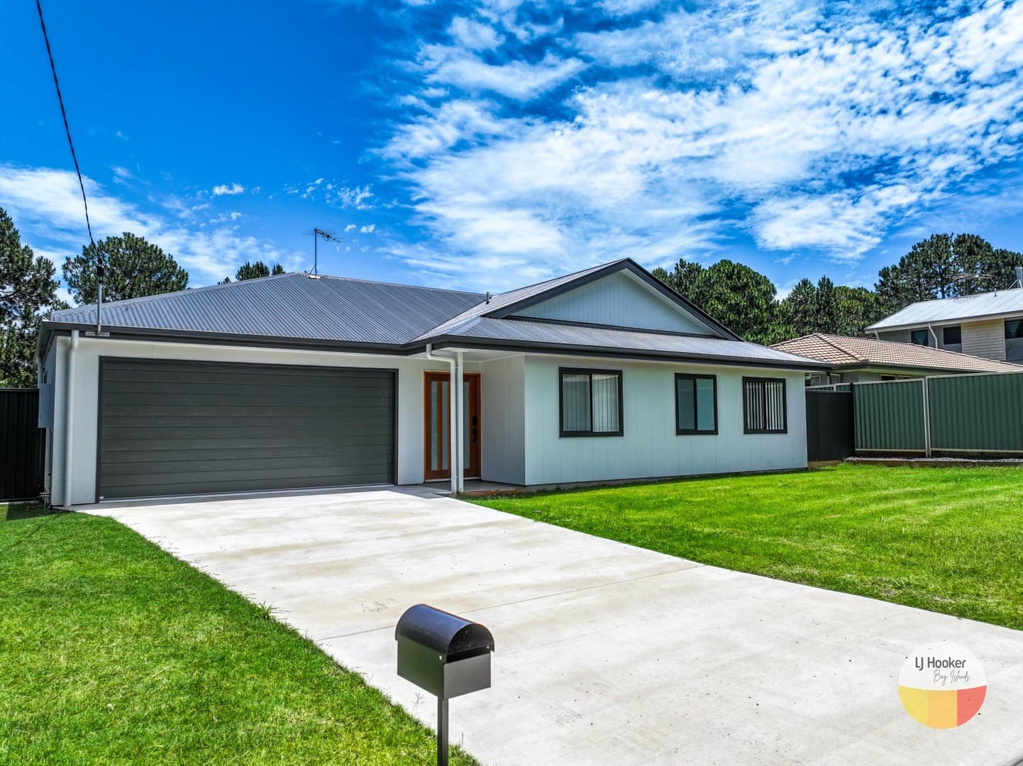 9 Tails, Russell Island - Image 1