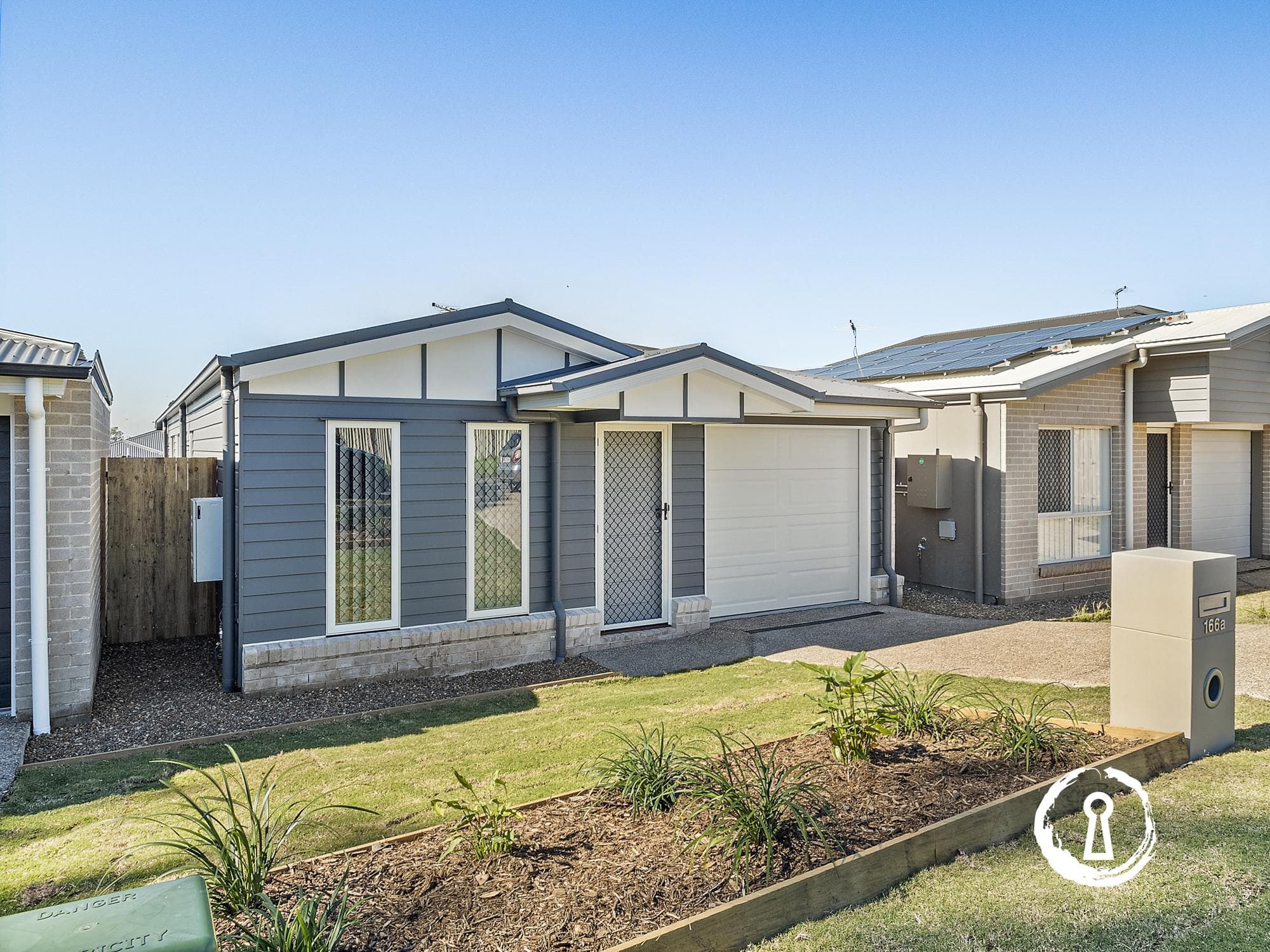 166A Haig Road, Loganlea, Loganlea — photo 1 of 5