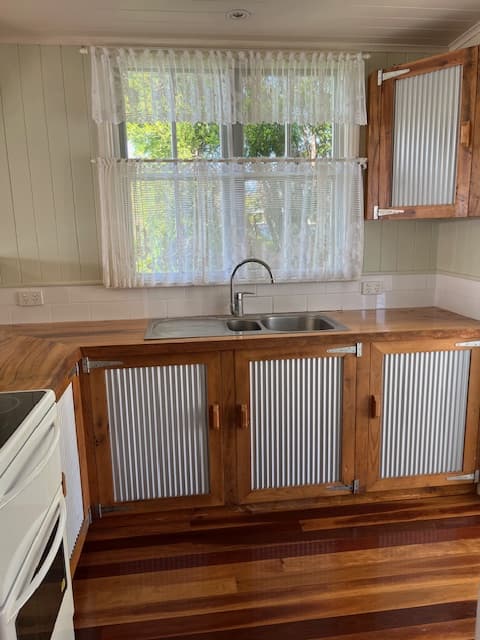 12 Bruckner Street, Boonah, Boonah — photo 1 of 10