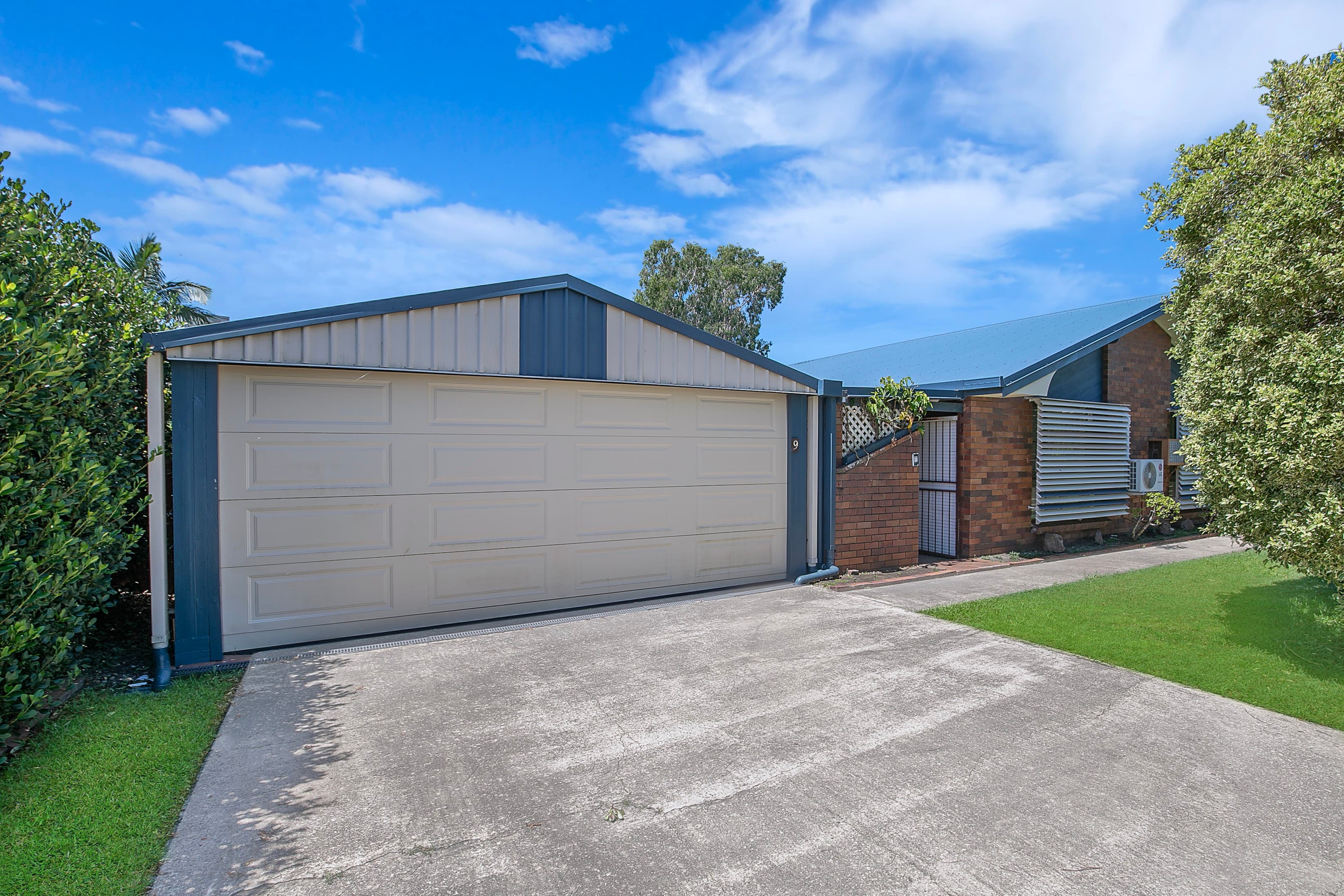 9 Newhaven Street, Alexandra Hills, Alexandra Hills — photo 1 of 5