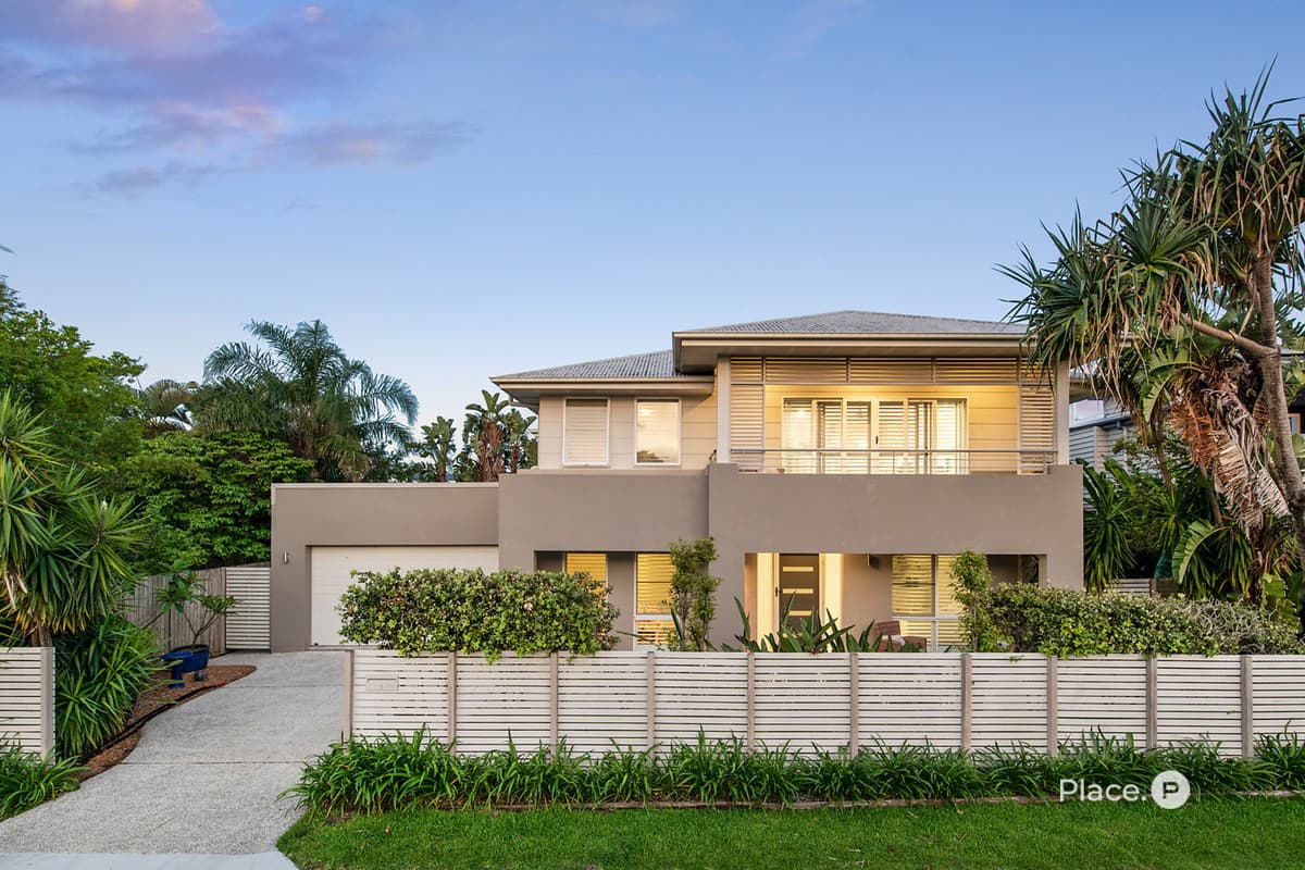 3 Bingara Street, Cannon Hill, Cannon Hill — photo 1 of 5
