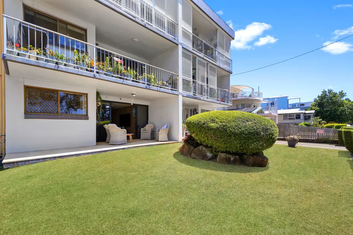 2/107 Bradman Avenue, Maroochydore — photo 1 of 5
