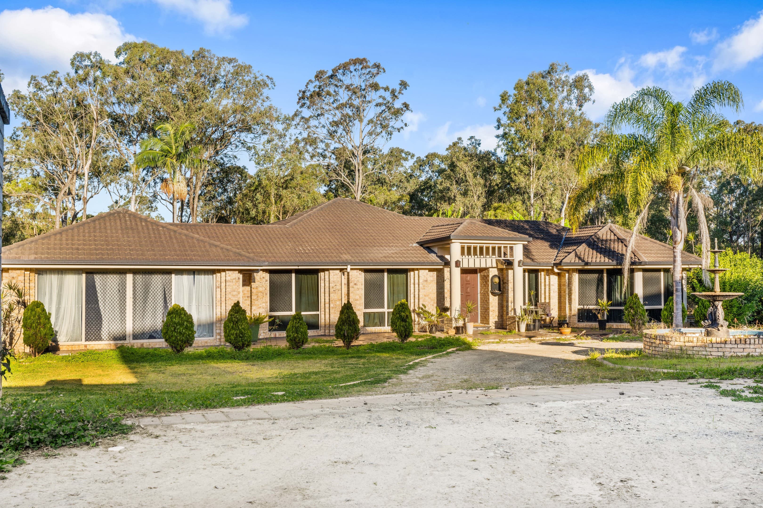 302 Albany Creek Road, Bridgeman Downs - Image 1