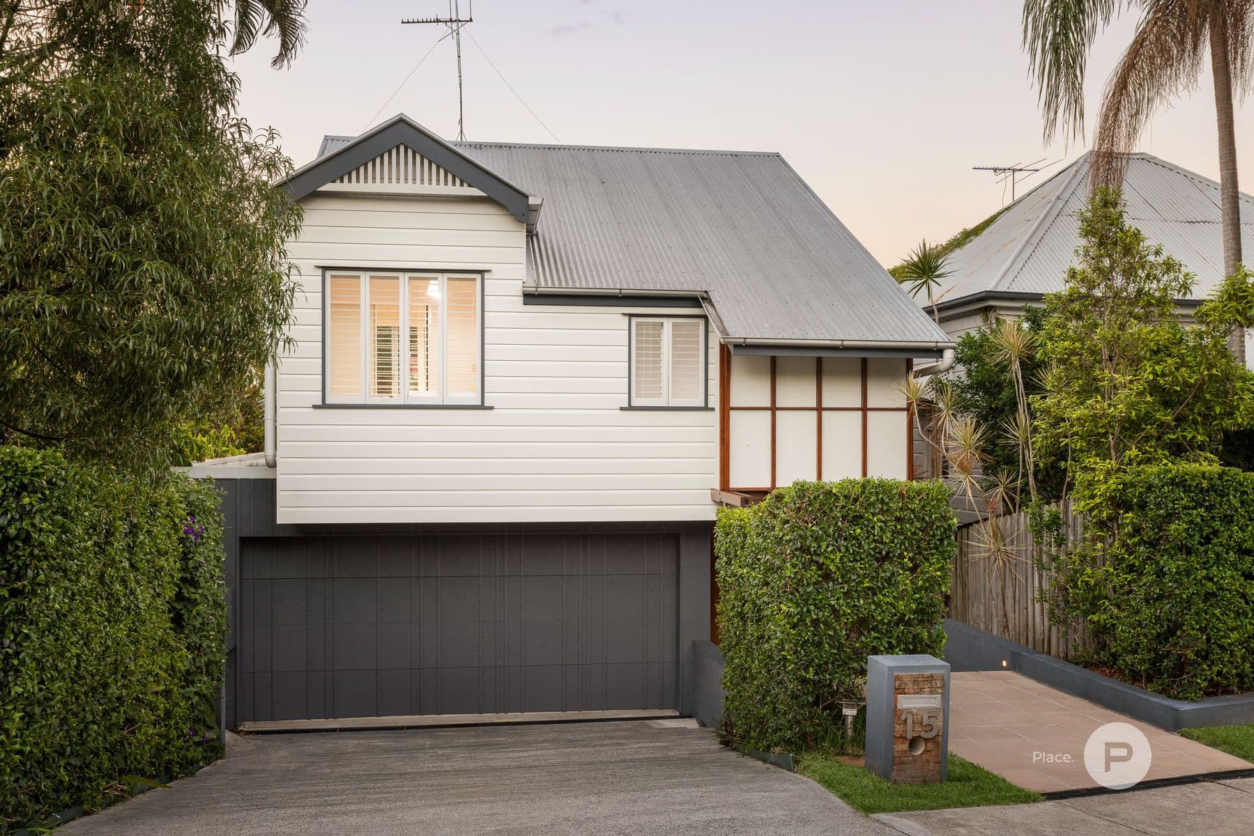 15 Howard Street, Paddington - Image 1