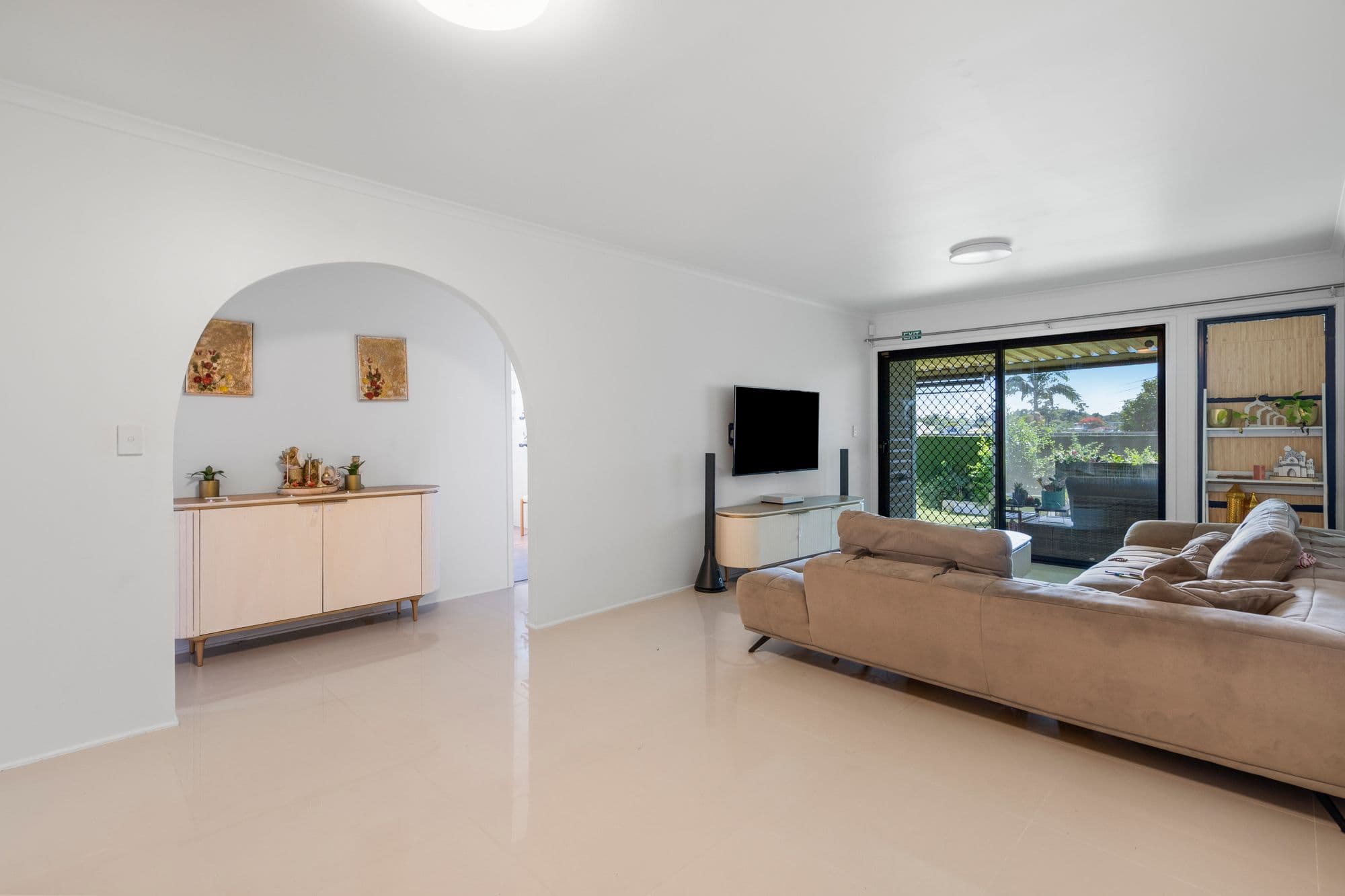 16/57 North Road, Woodridge, Woodridge — photo 1 of 5