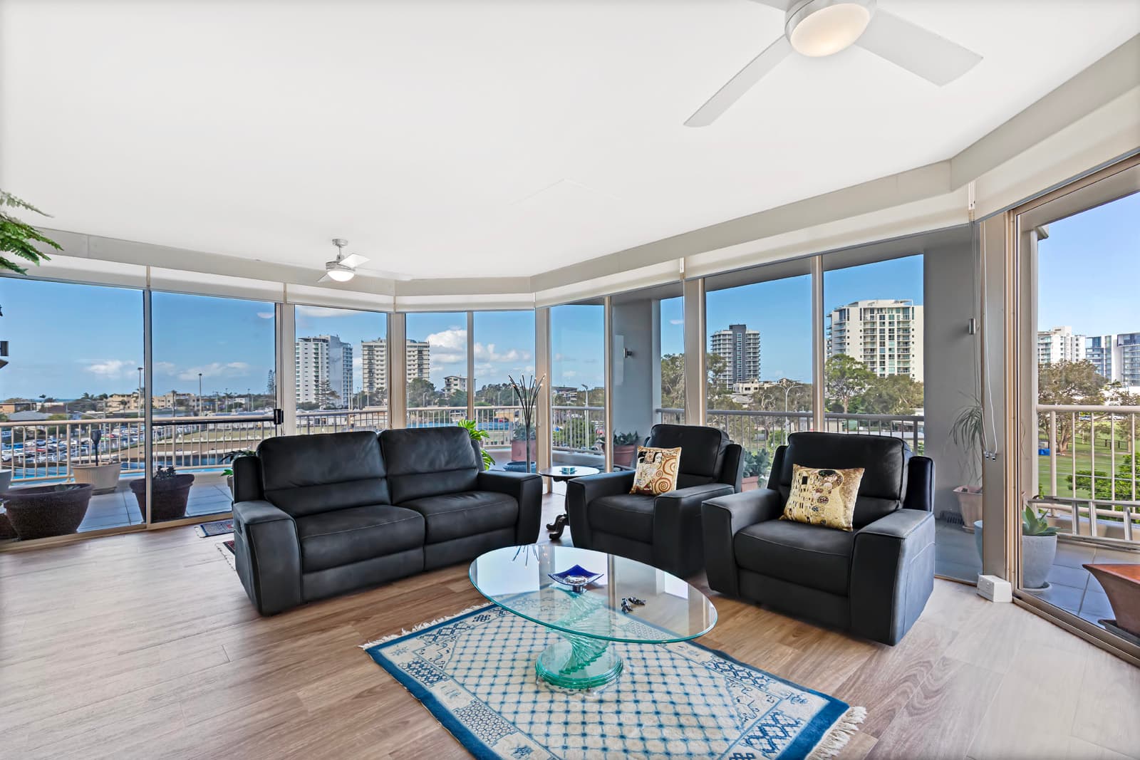 17/44 Beach Parade, Maroochydore, Maroochydore — photo 1 of 5
