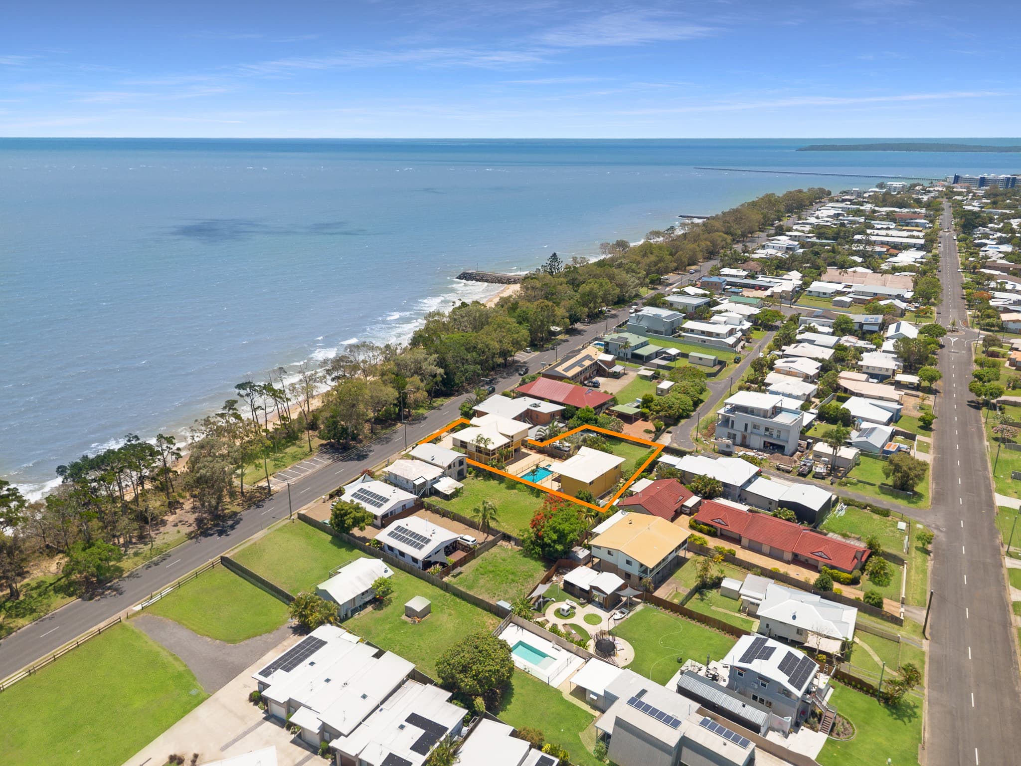 506 Esplanade, Urangan — photo 1 of 5