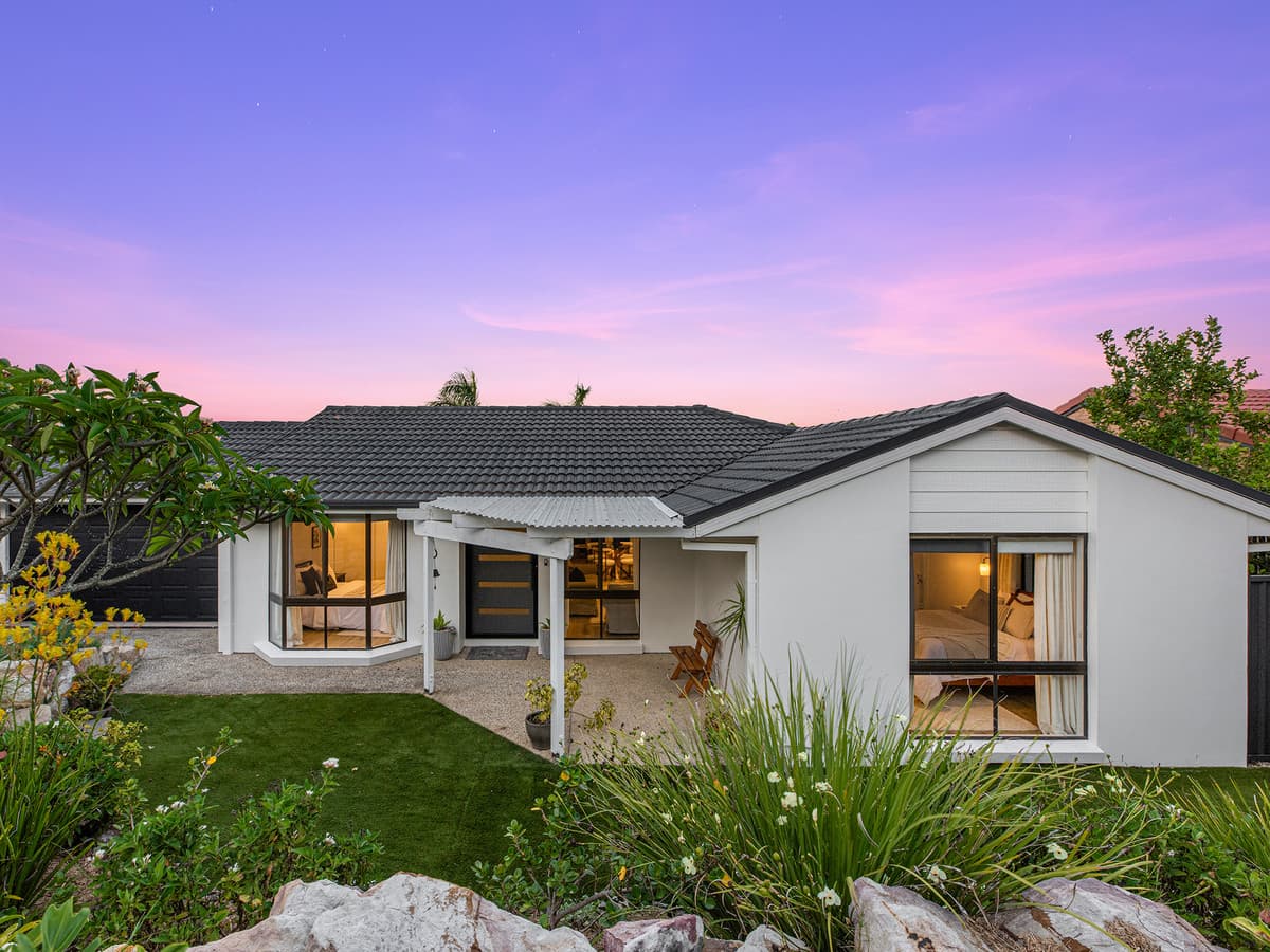 14 Peppertree Street, Sinnamon Park, Sinnamon Park — photo 1 of 5