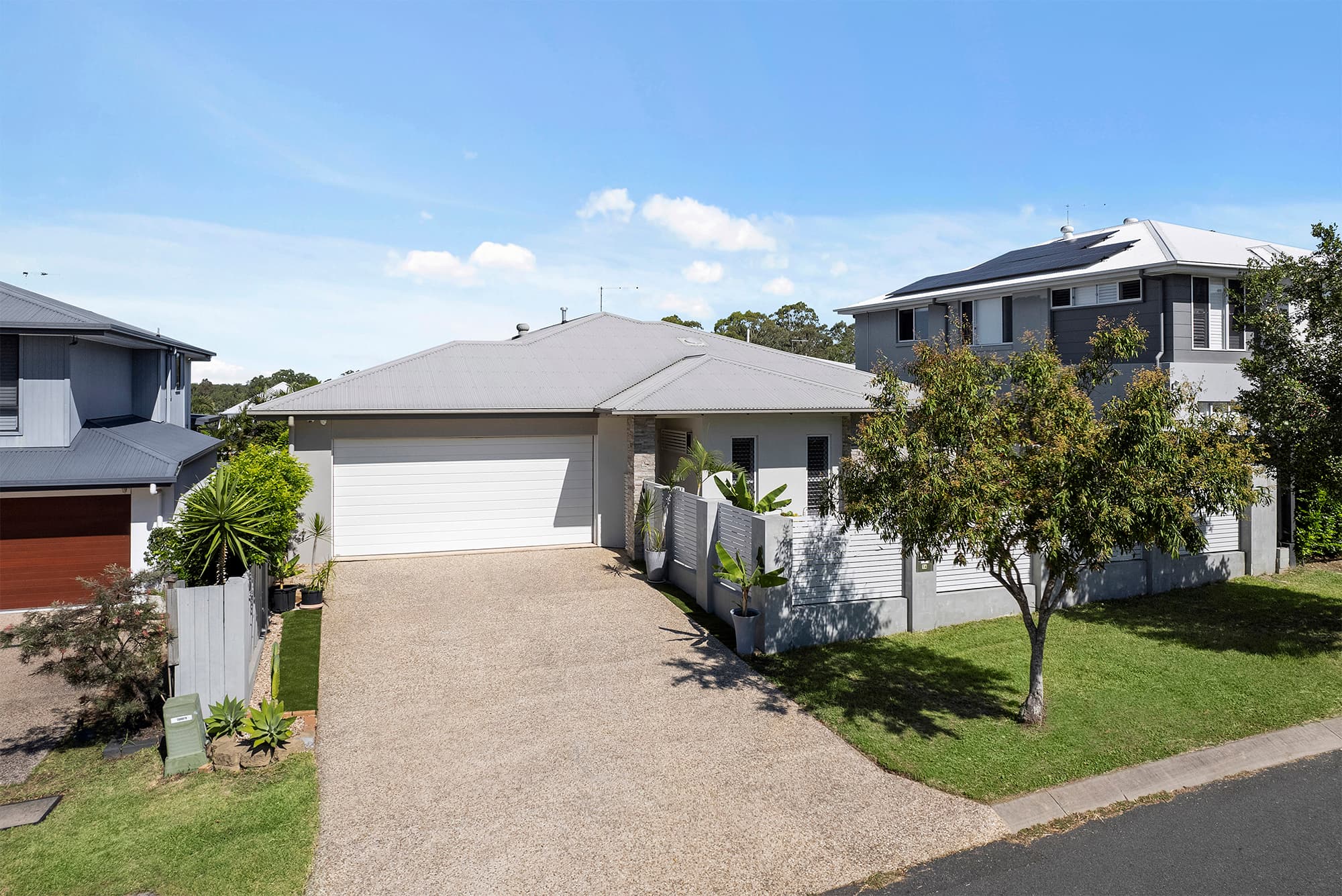 14 Sovereign Place, Bridgeman Downs, Bridgeman Downs — photo 1 of 5