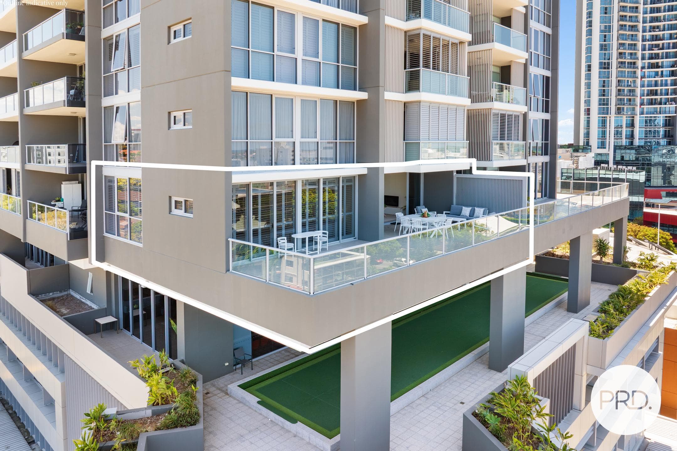 606/34 Scarborough Street, Southport — photo 1 of 5