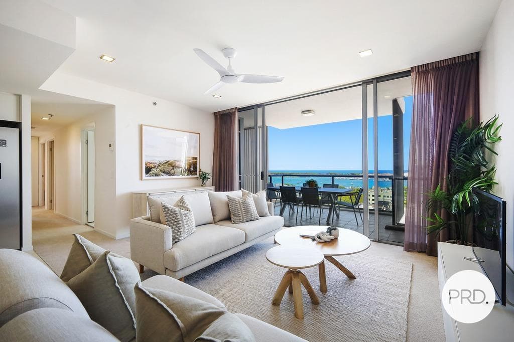 1007/34 Scarborough Street, Southport, Southport — photo 1 of 5