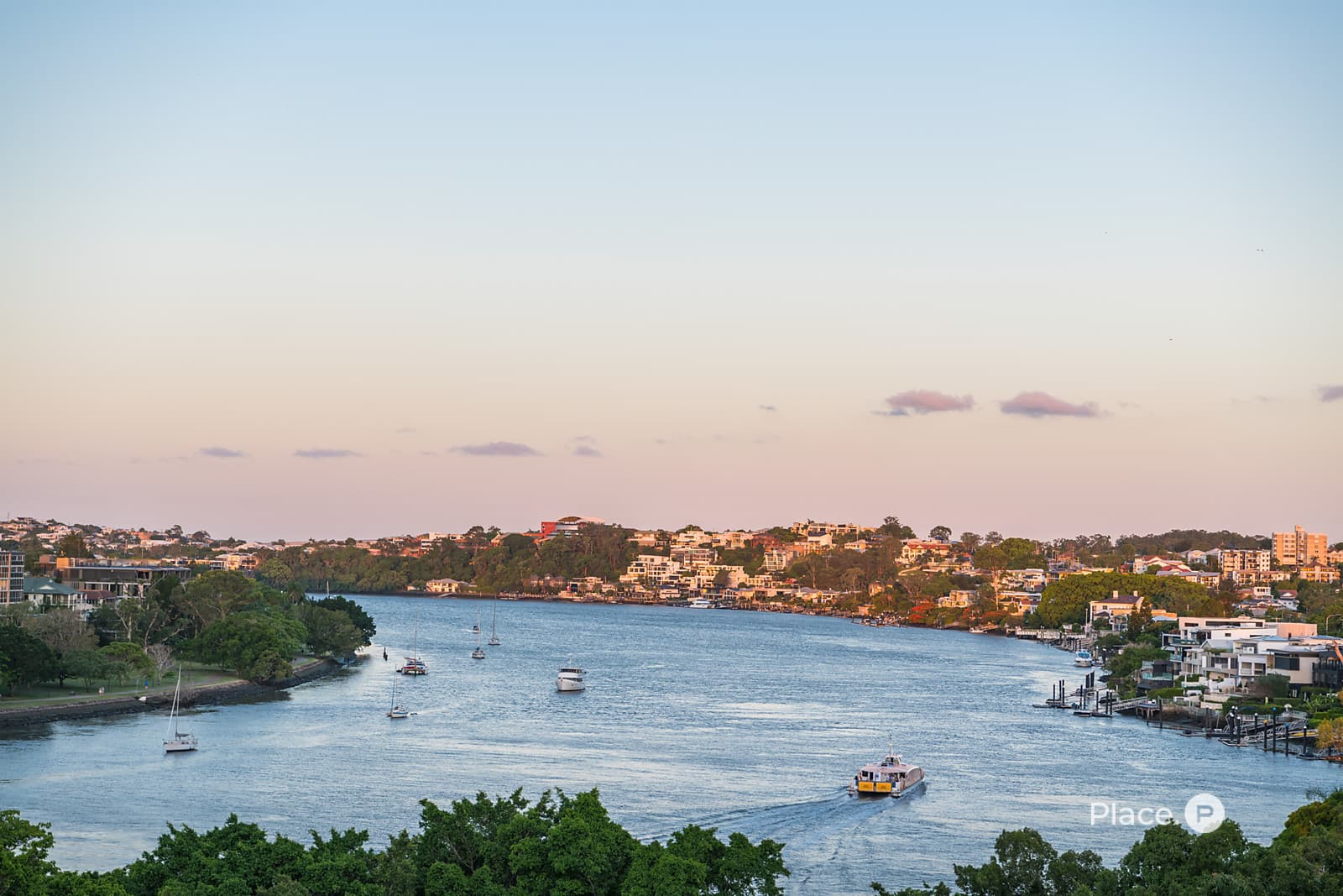 22/10 Park Avenue, East Brisbane - Image 1