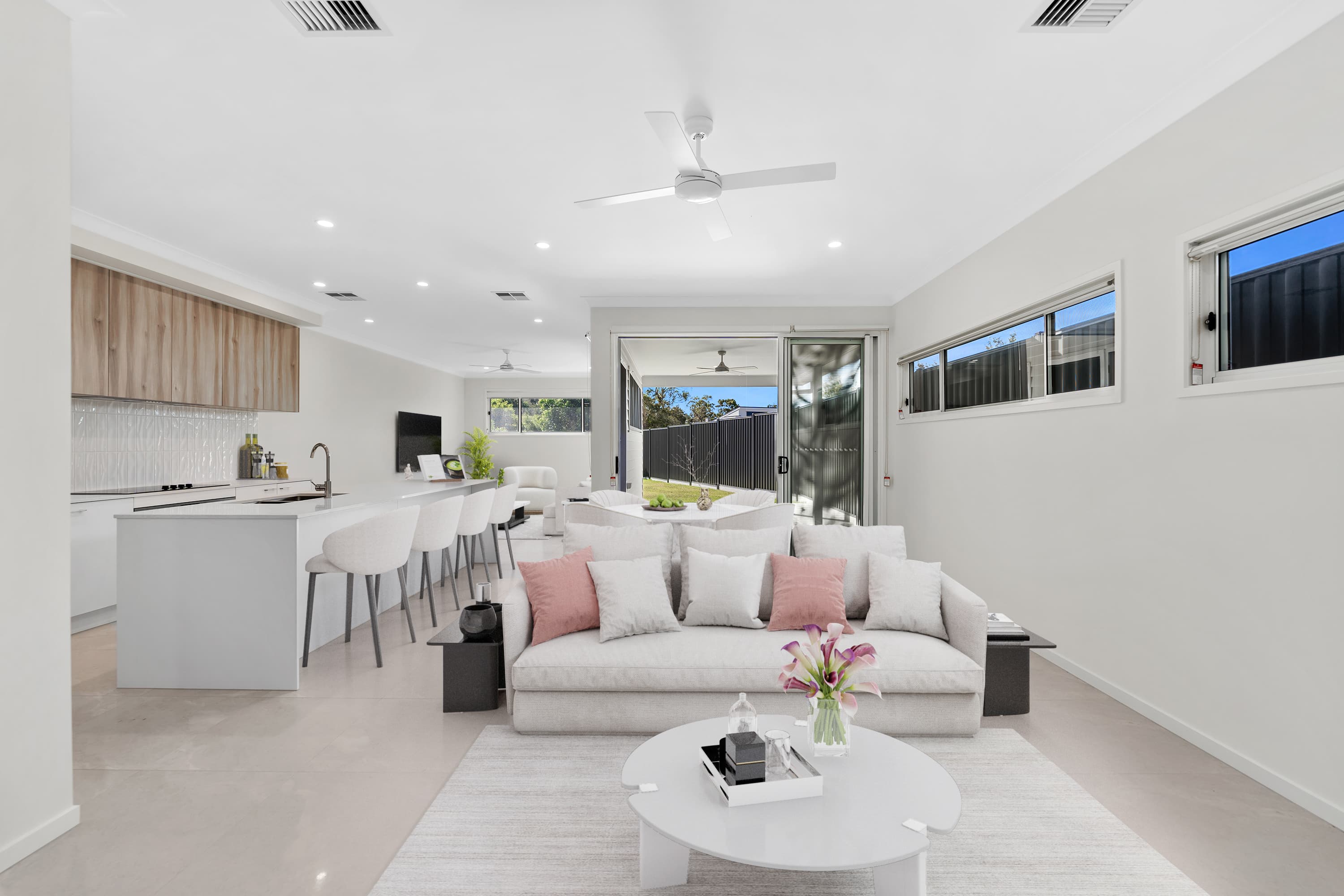 16 Falcon Street, Rochedale, Rochedale — photo 1 of 5