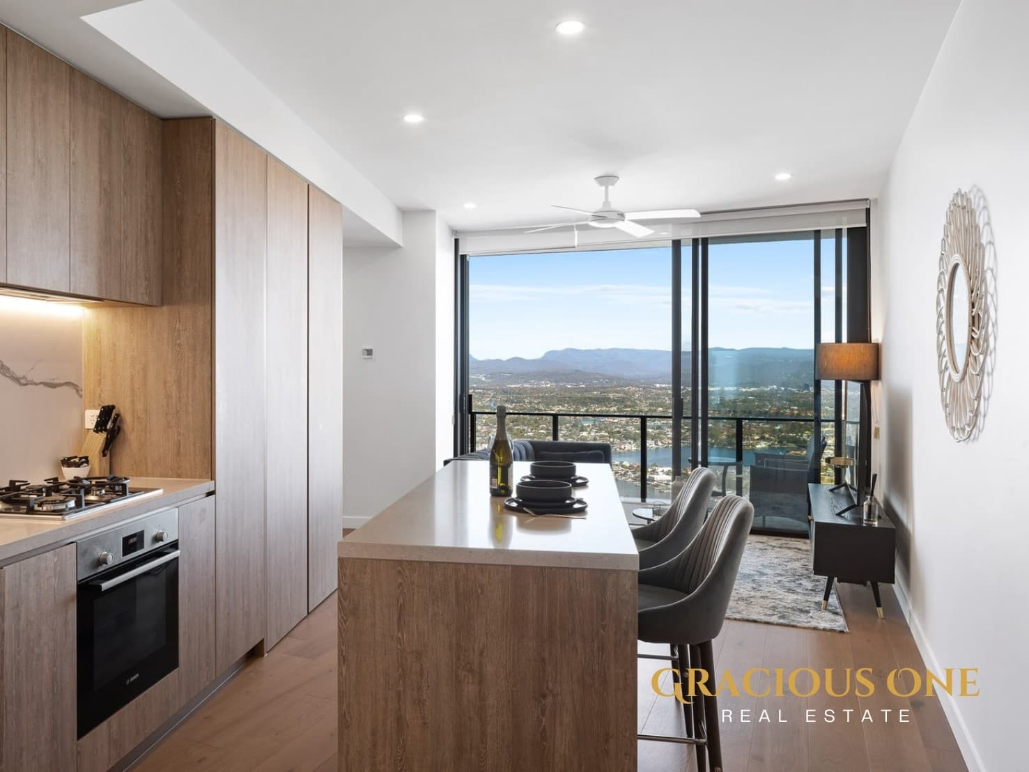 5 The Darling avenue, Broadbeach - Image 1