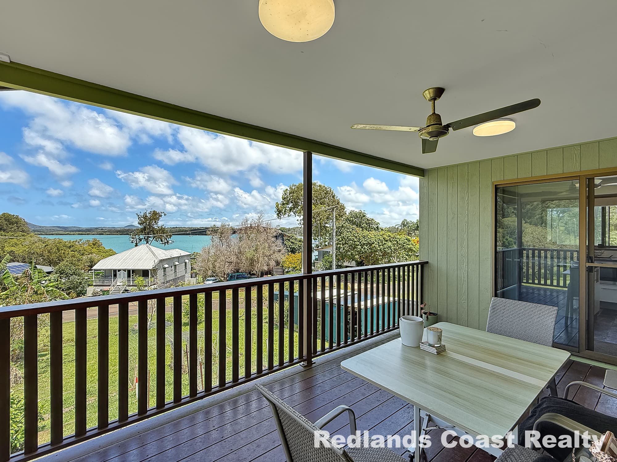 27 Lucas Dr, Lamb Island - Image 1