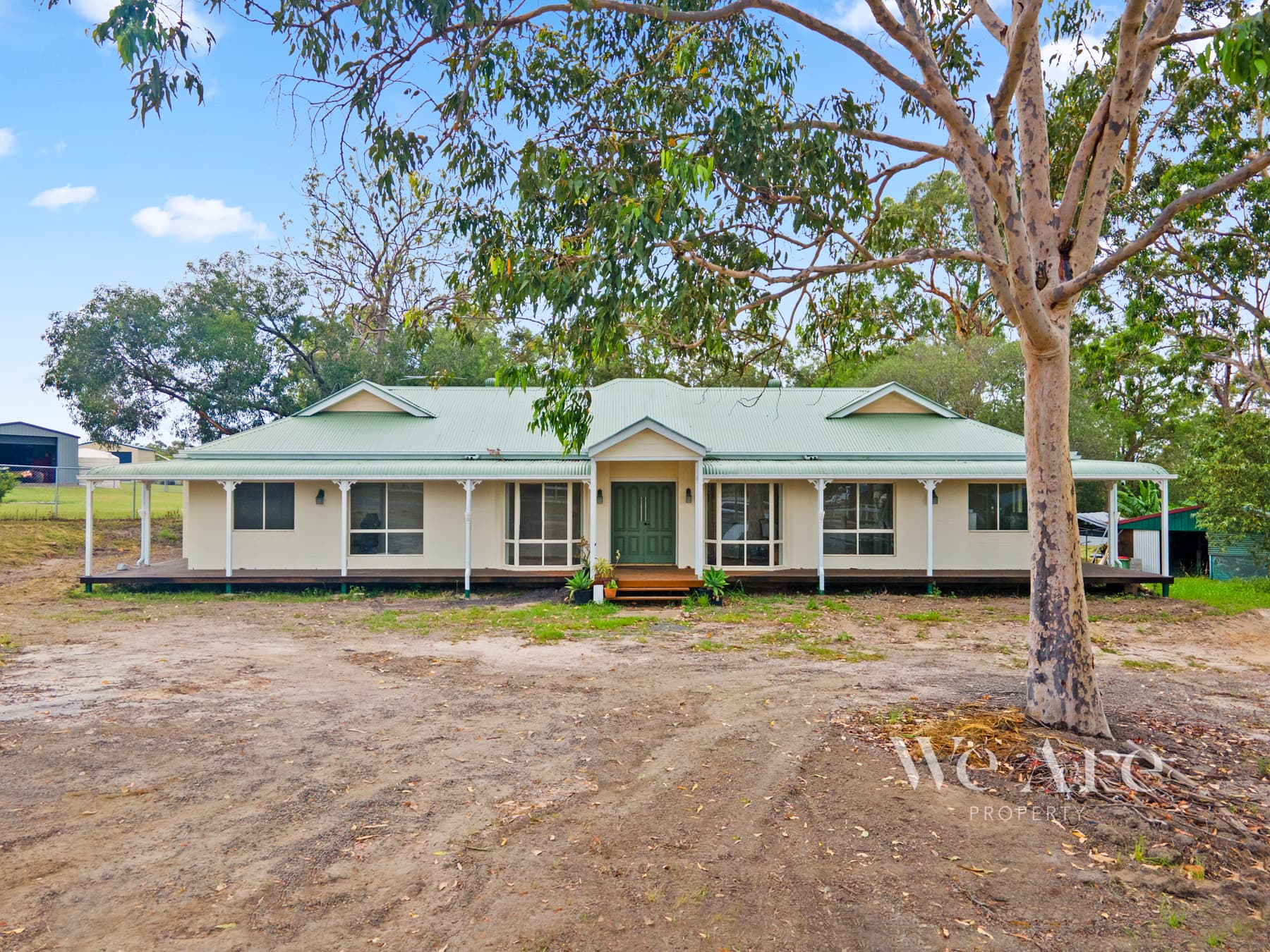 67 Platypus Drive, Greenbank, Greenbank — photo 1 of 5