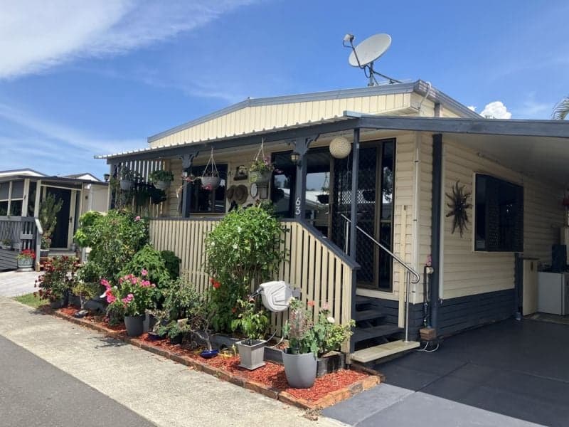 063/22-28 Collingwood Road, Birkdale — photo 1 of 5