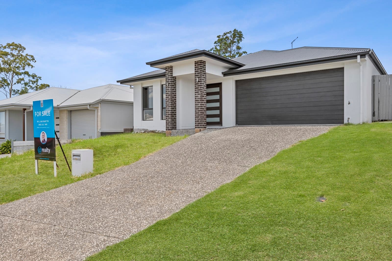 55 Dysart Drive, Holmview, Holmview — photo 1 of 5