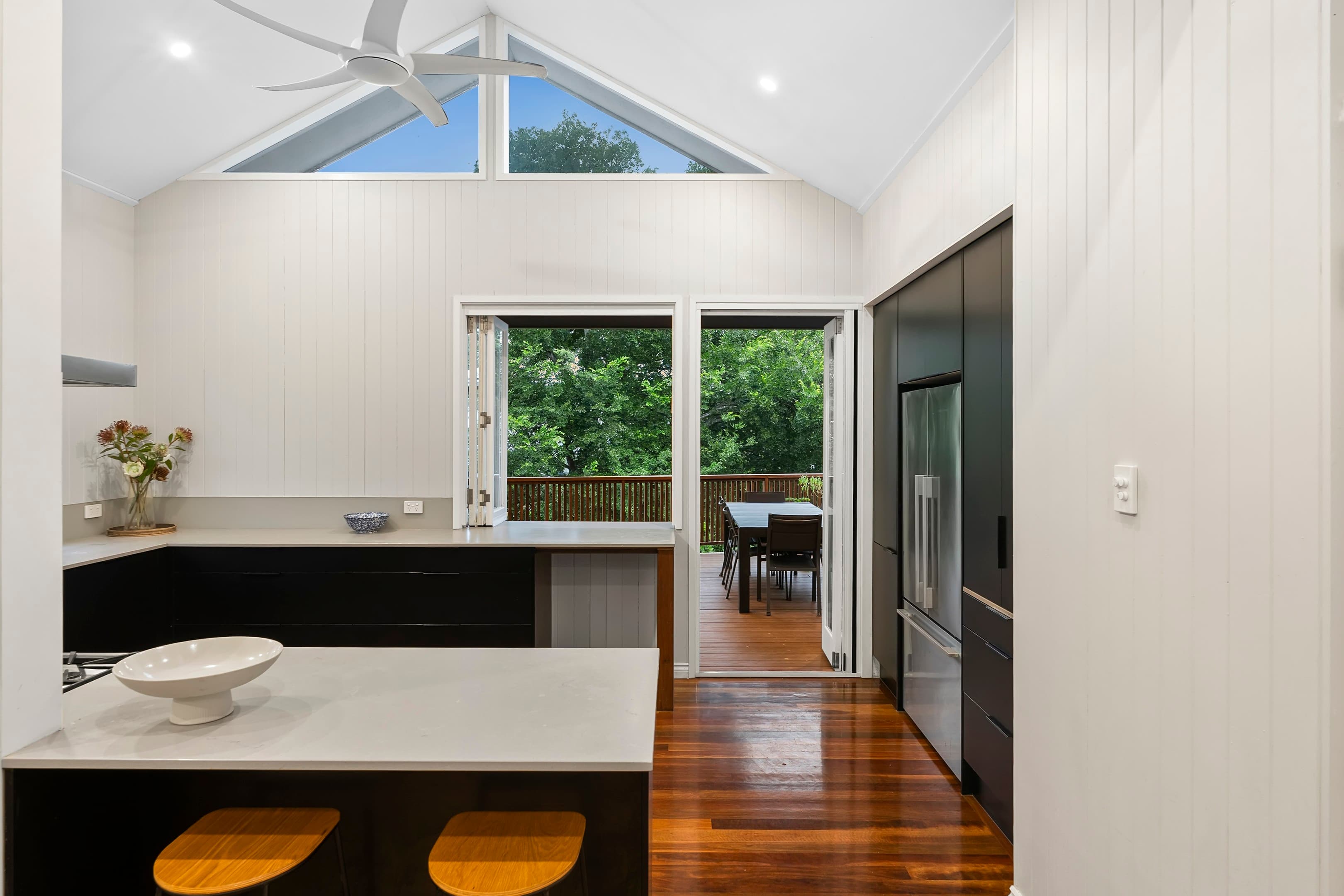 18 Fewings Street, Toowong, Toowong — photo 1 of 5