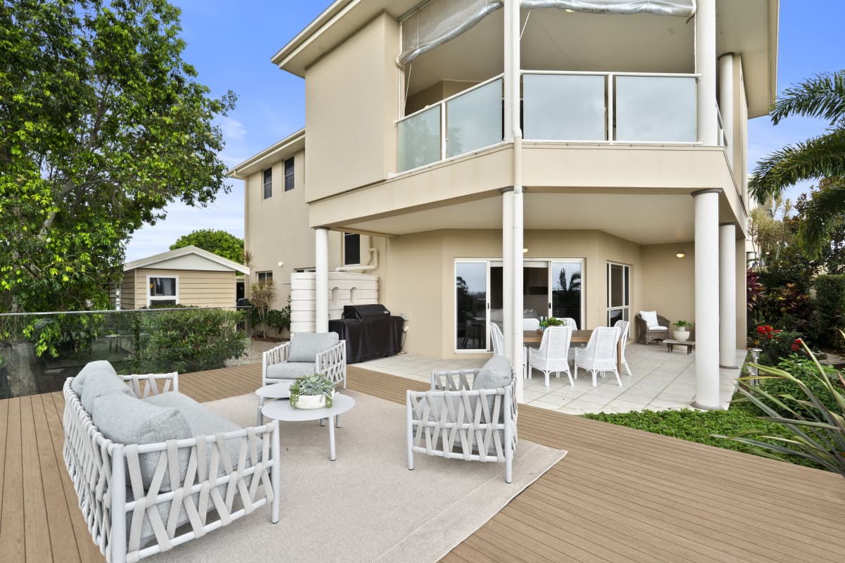 1A Royal View Close, Burleigh Heads, Burleigh Heads — photo 1 of 5