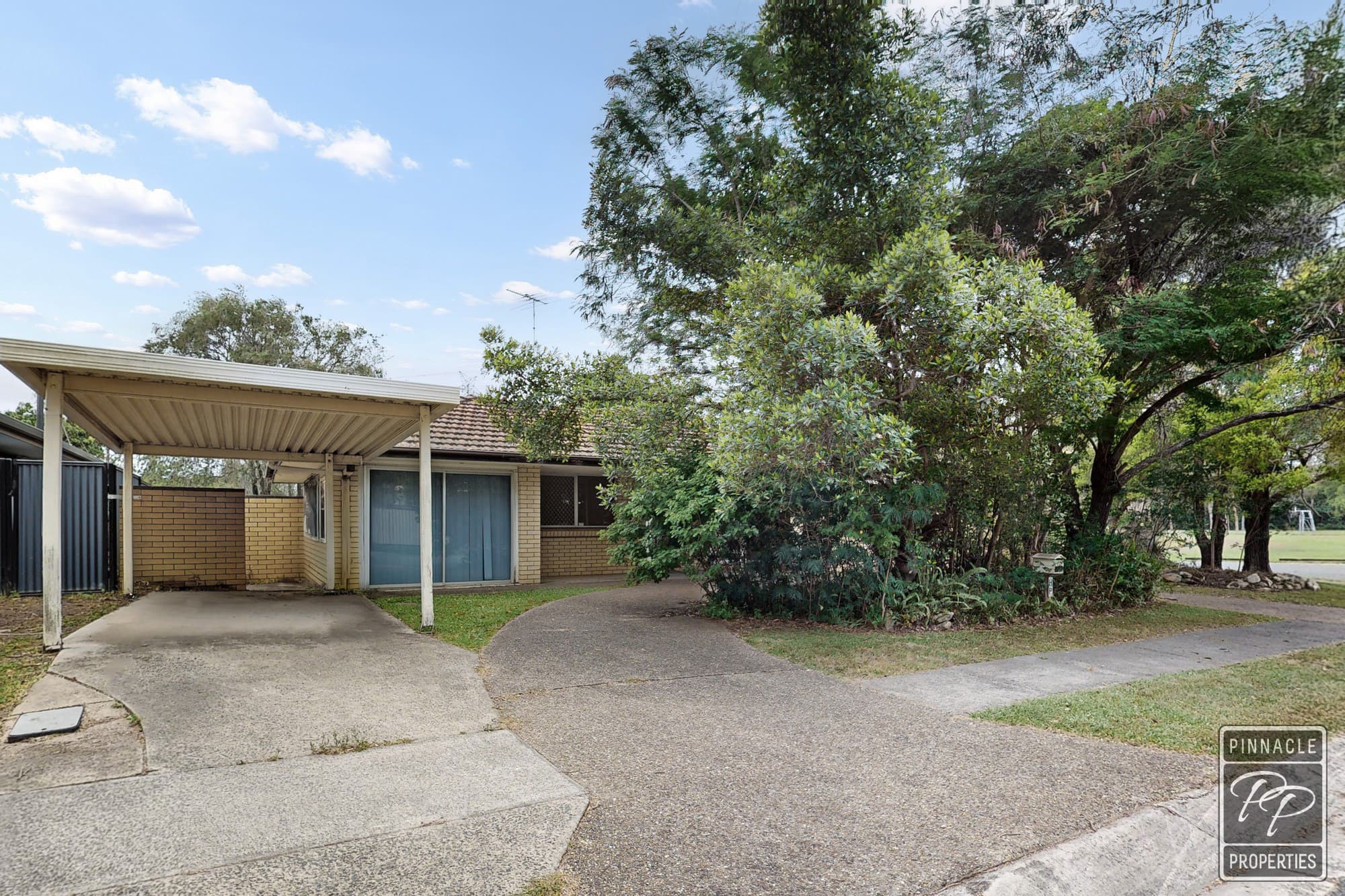 42 Redpath Street, Wishart, Wishart — photo 1 of 5