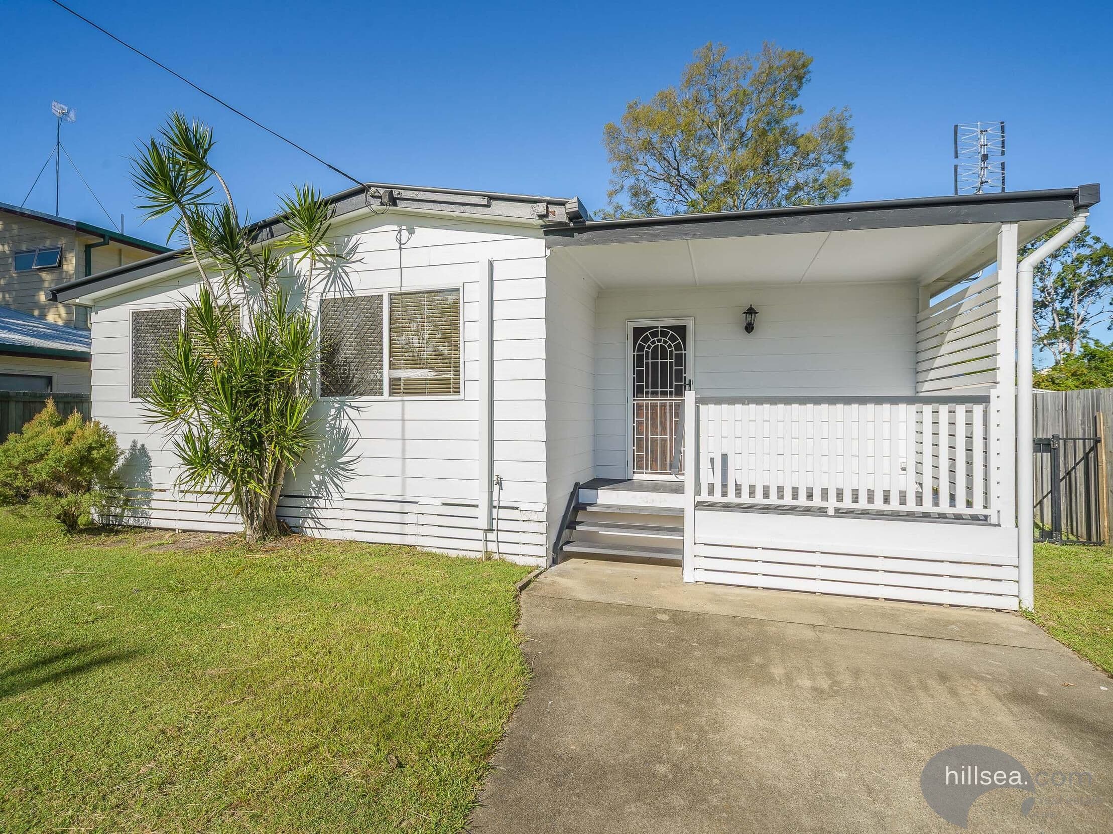 51 Iando Street, Coombabah, Coombabah — photo 1 of 5