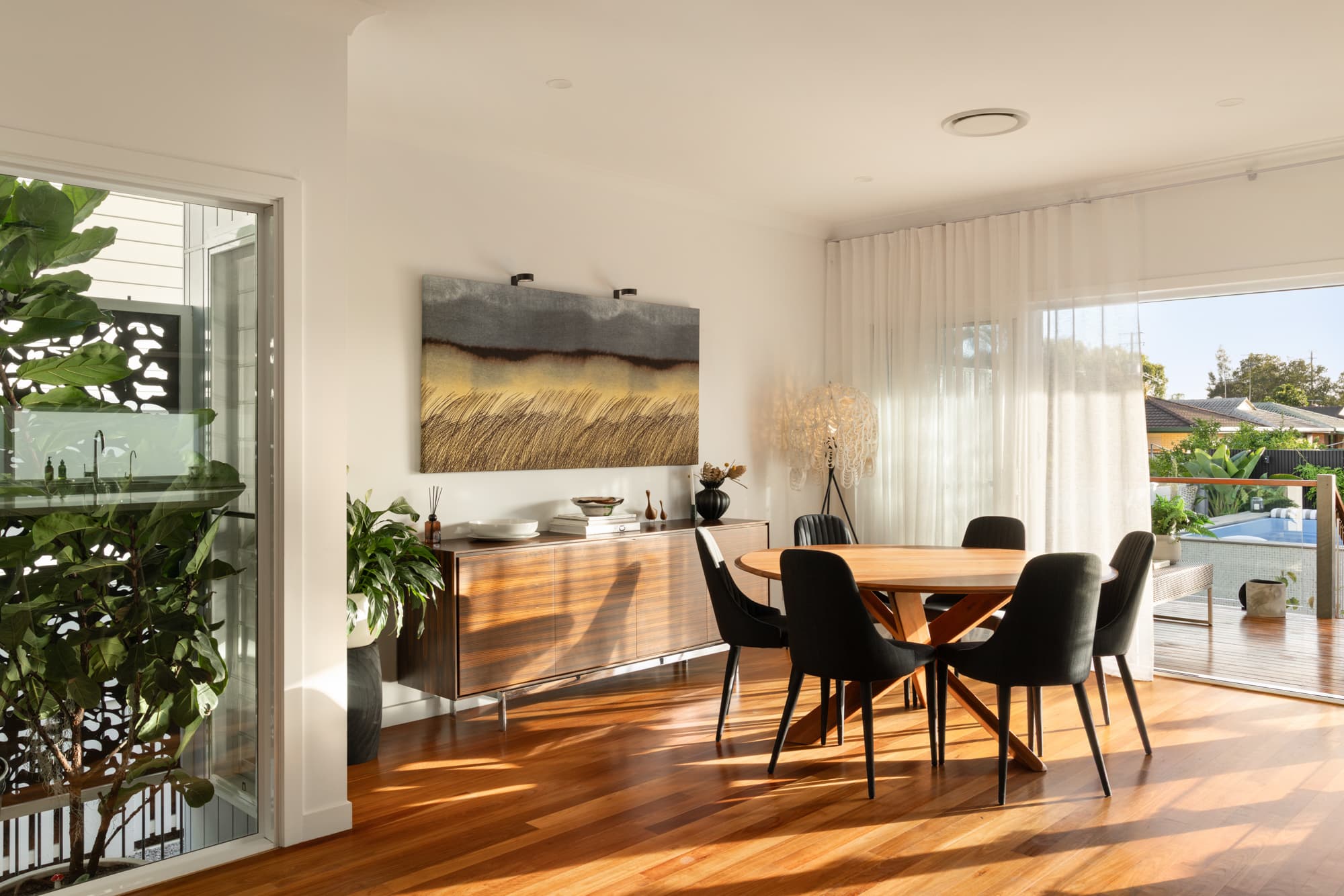 74 Bayview Road, Brighton — photo 1 of 5