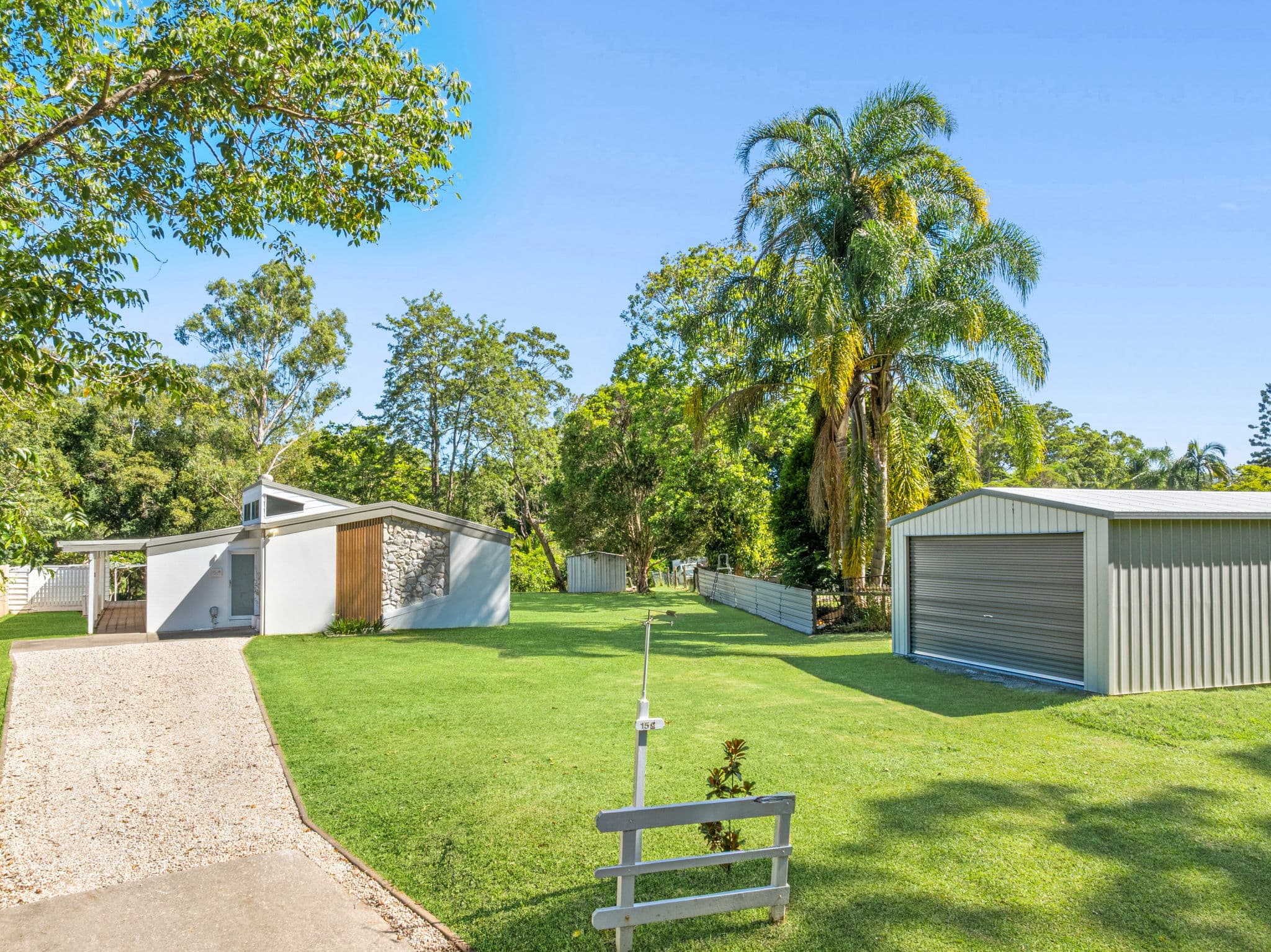 15C Jelen Drive, Mooloolah Valley, Mooloolah Valley — photo 1 of 5