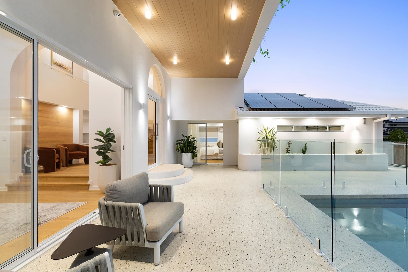 6 Key Biscayne, Clear Island Waters - Image 1