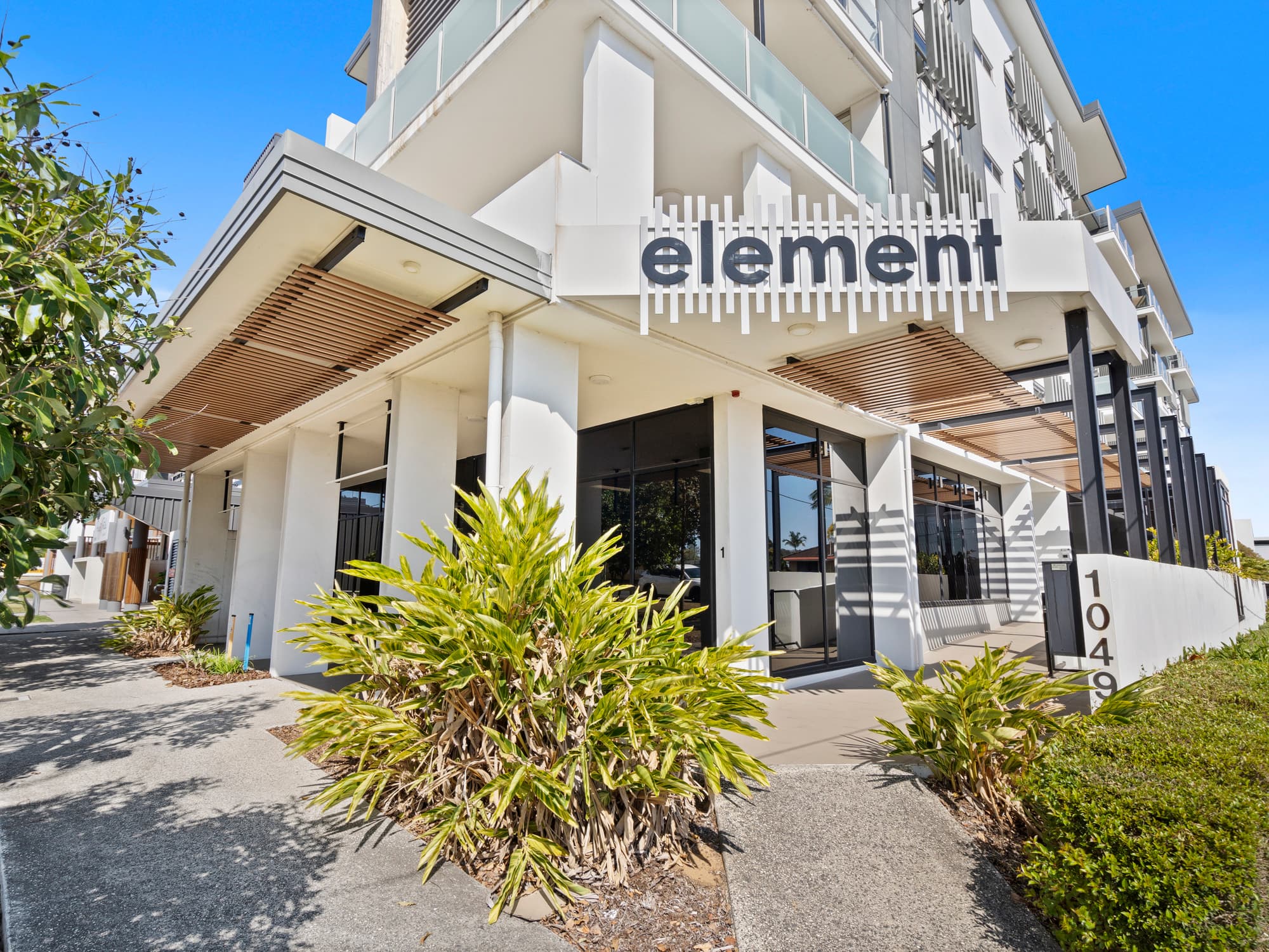 8/1049 WYNNUM RD, Cannon Hill, Cannon Hill — photo 1 of 5
