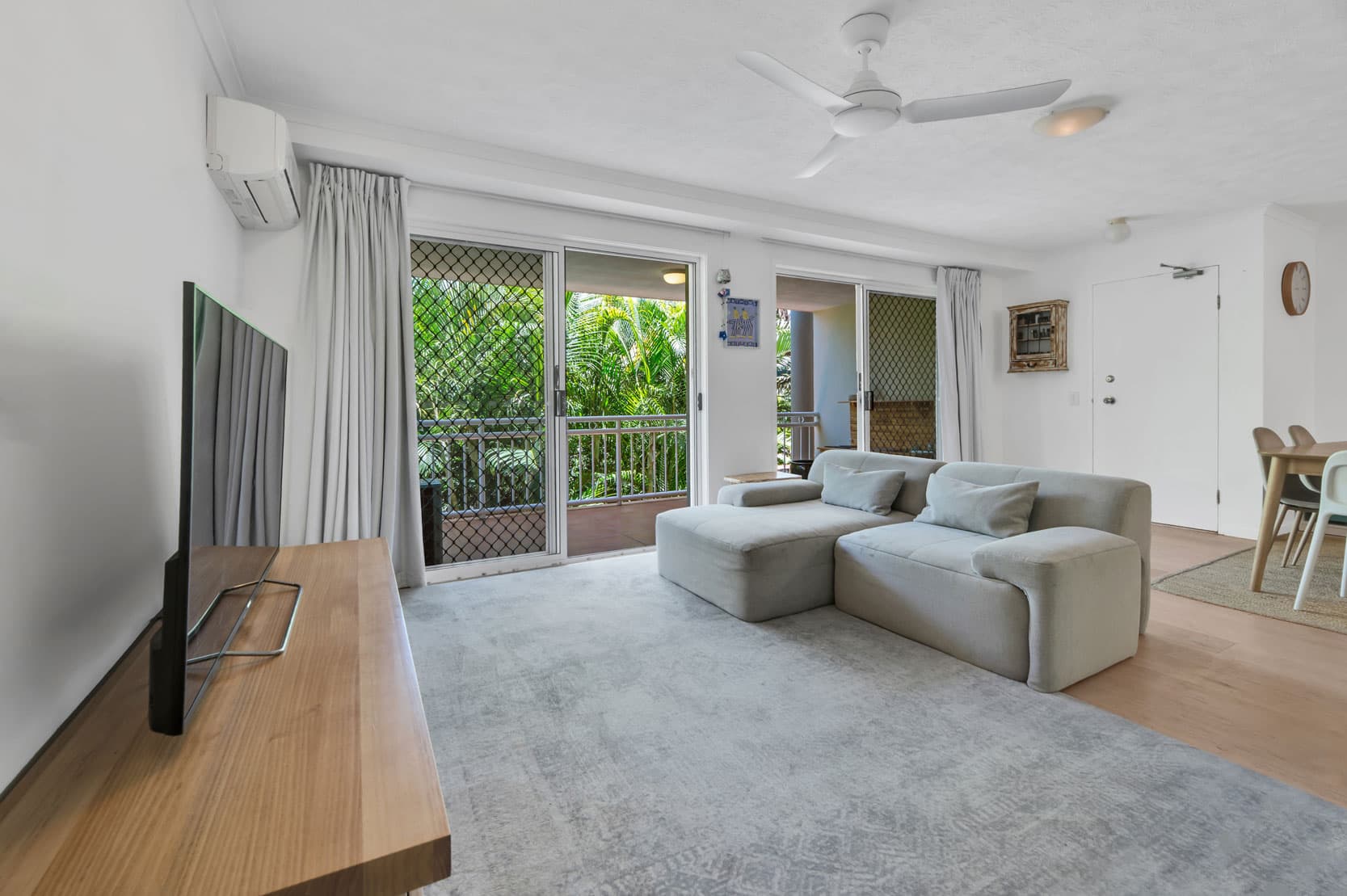 6/2759-2761 Gold Coast Highway, Broadbeach, Broadbeach — photo 1 of 5