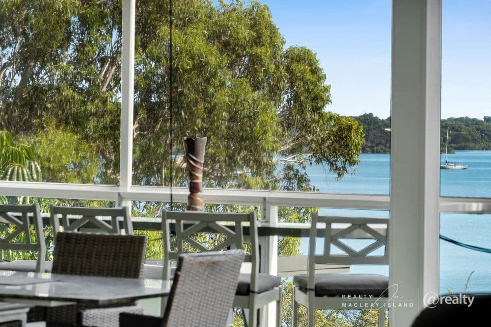 42 Timothy Street, Macleay Island - Image 1