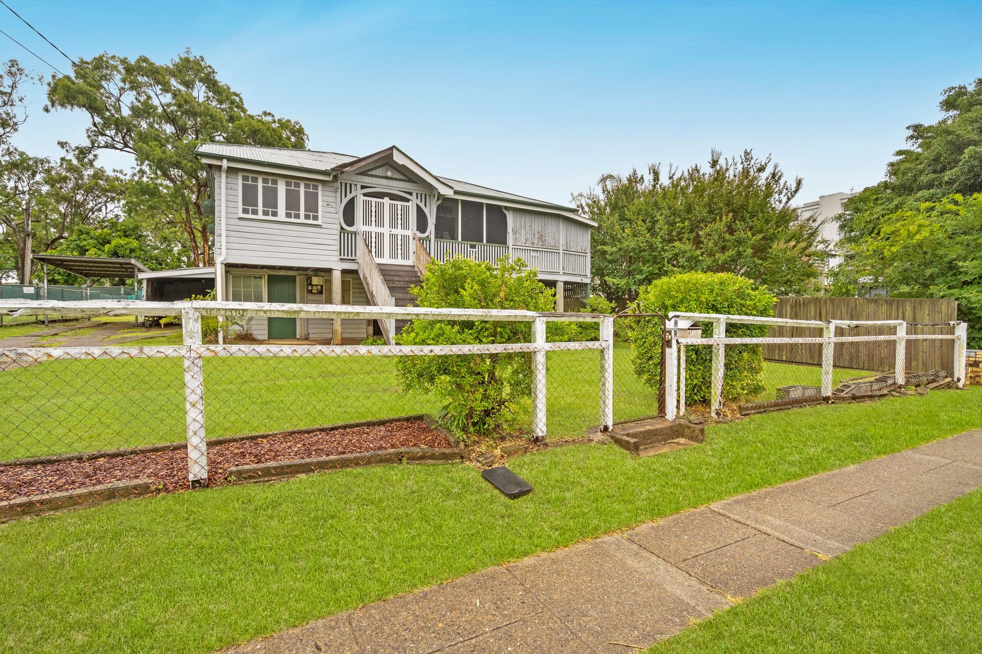47 Primrose Street, Sherwood, Sherwood — photo 1 of 5